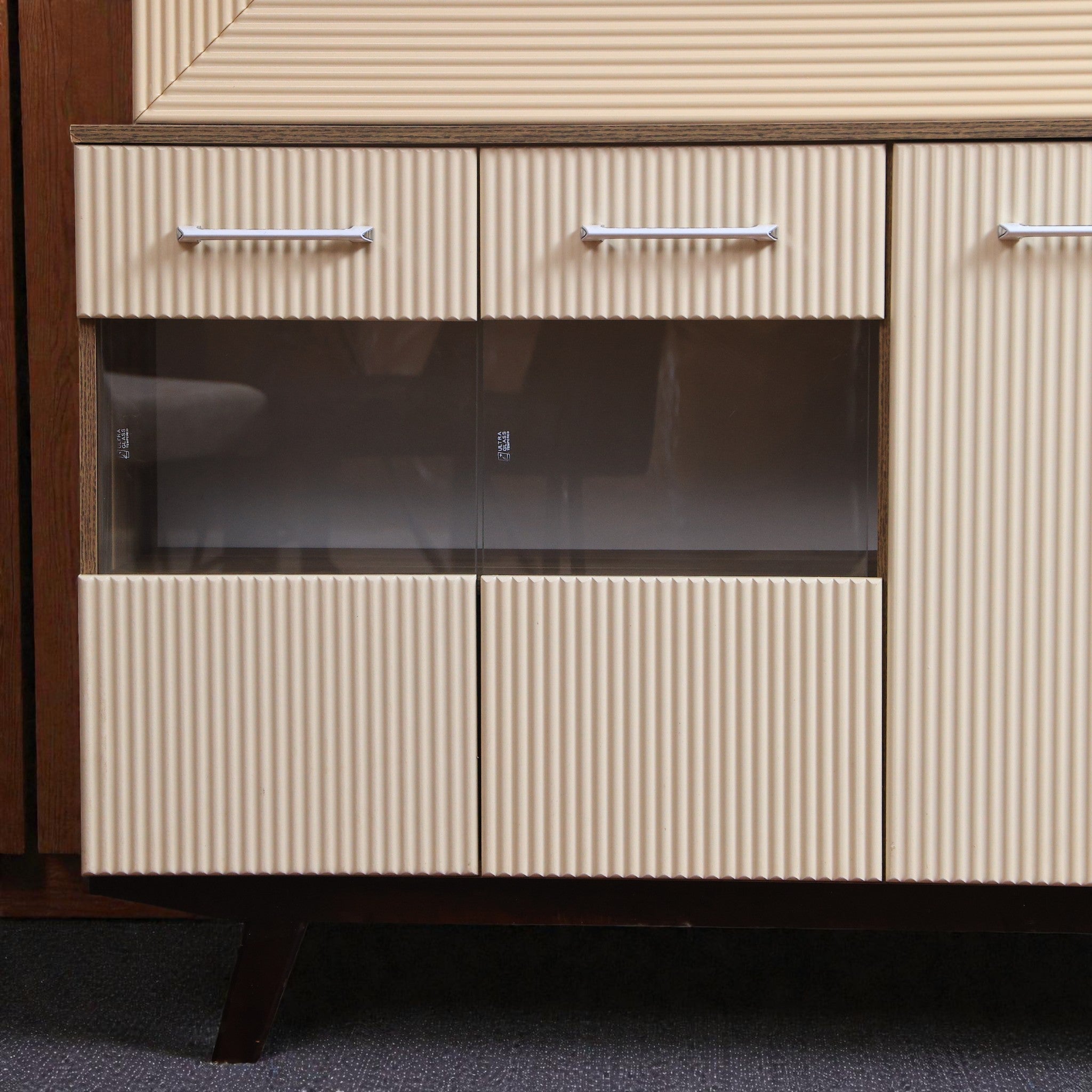 غرفة سفرة 650