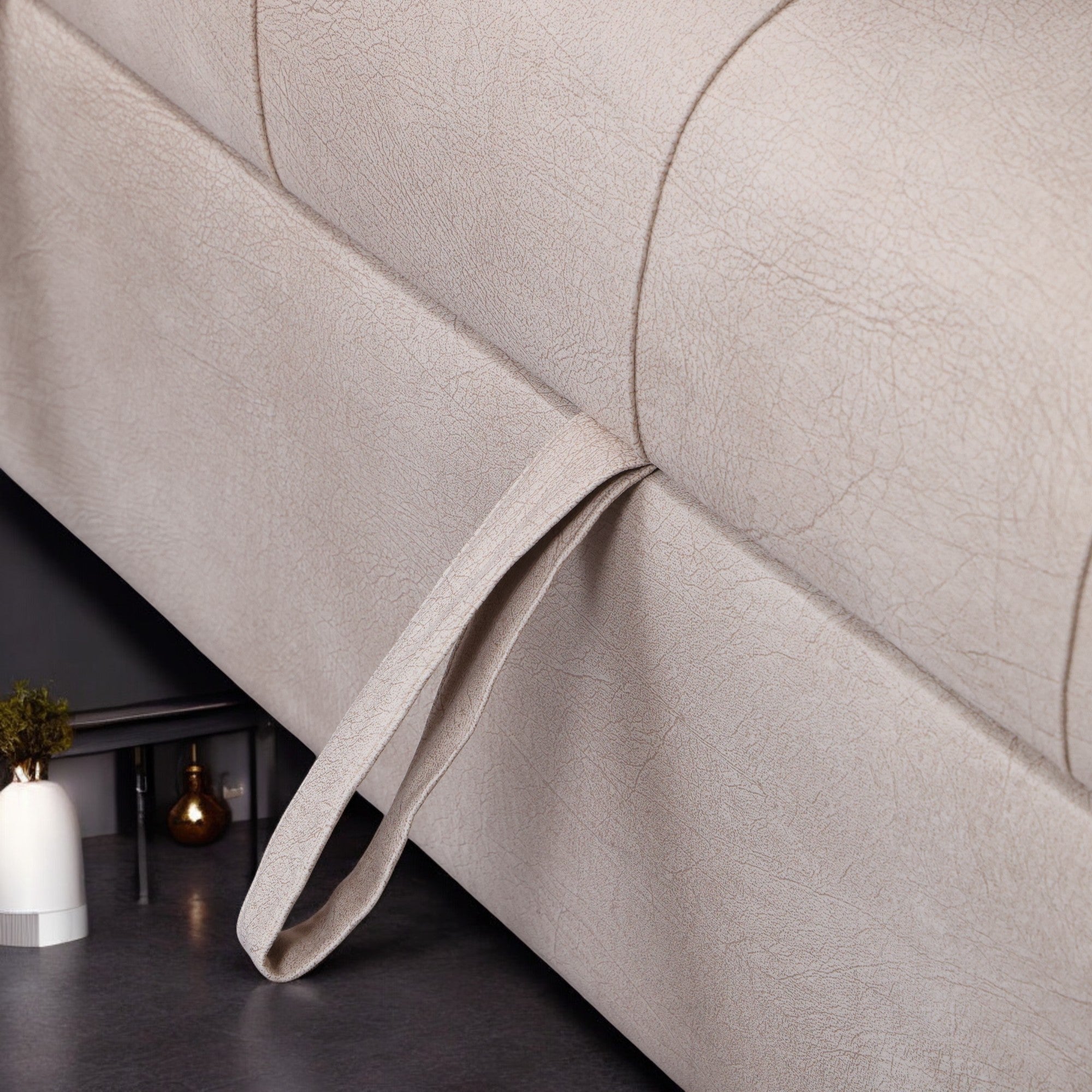 ركنة سرير وسحارة 221