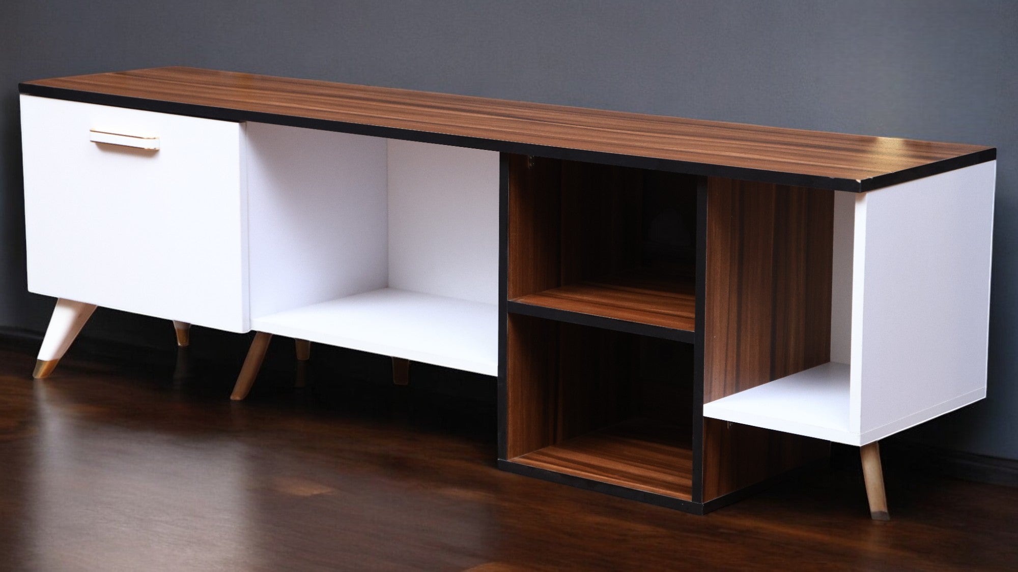 ترابيزة تليفزيون 187