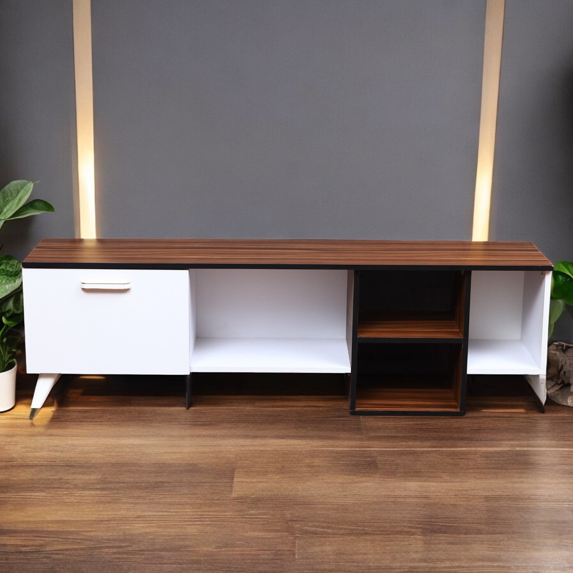 ترابيزة تليفزيون 187