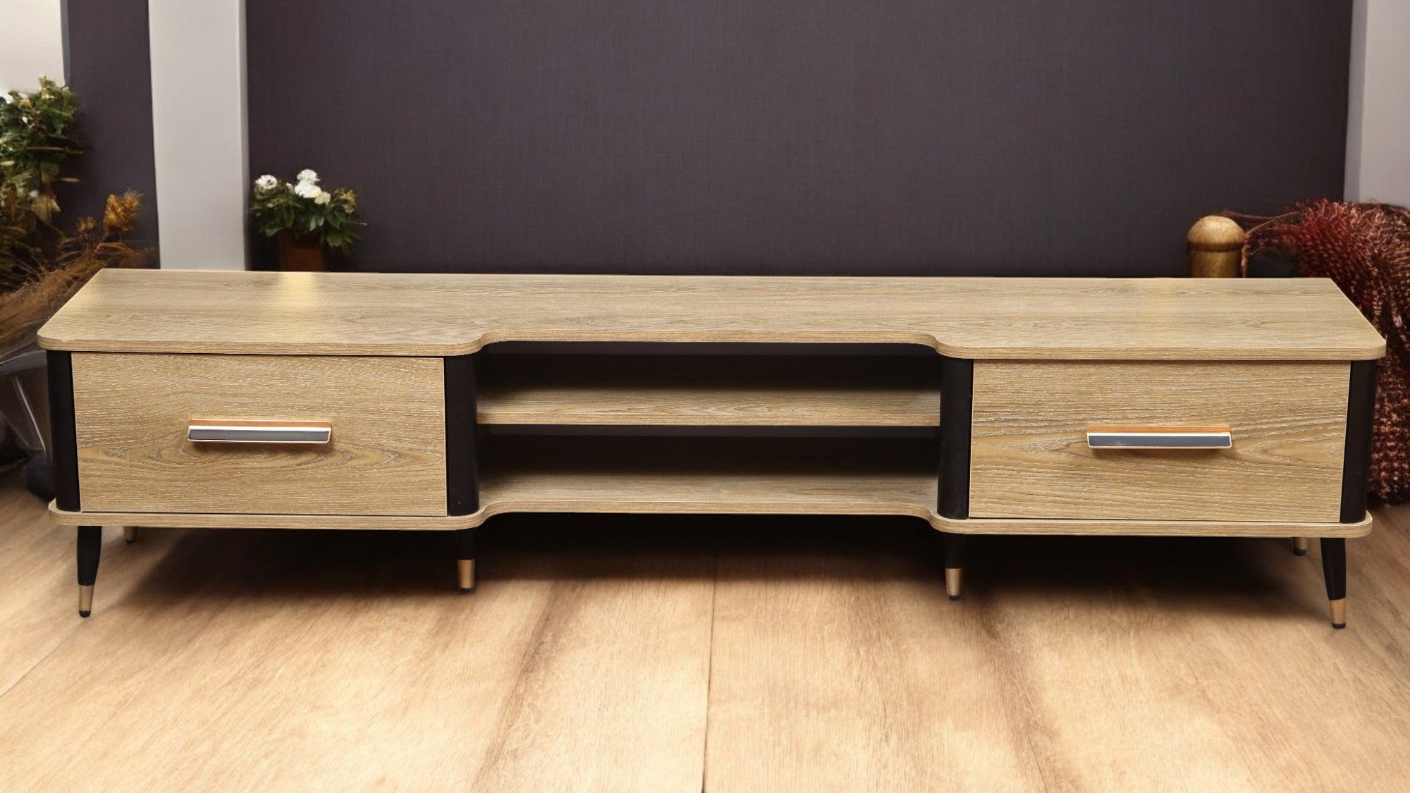 ترابيزة تليفزيون 188