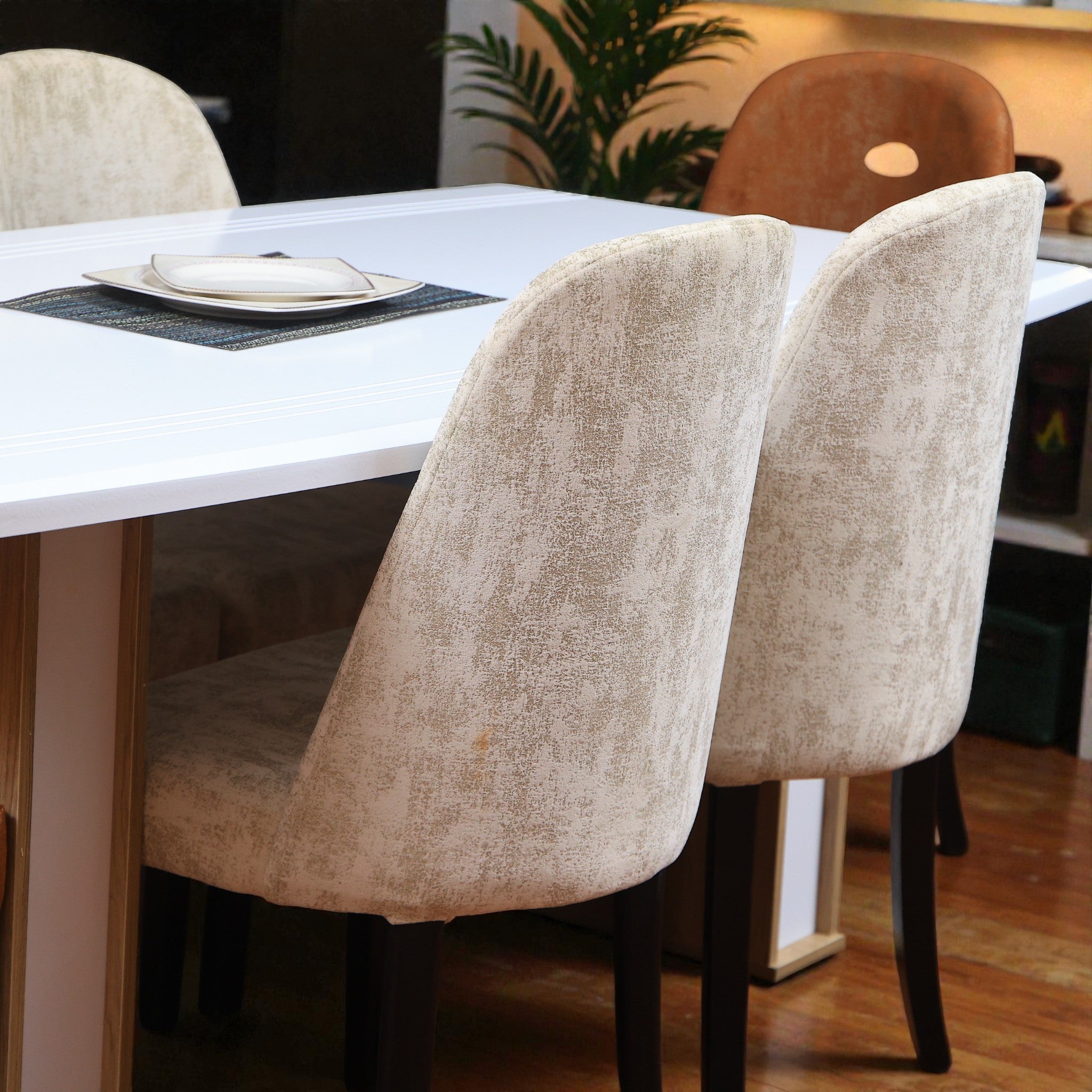 غرفة سفرة 653