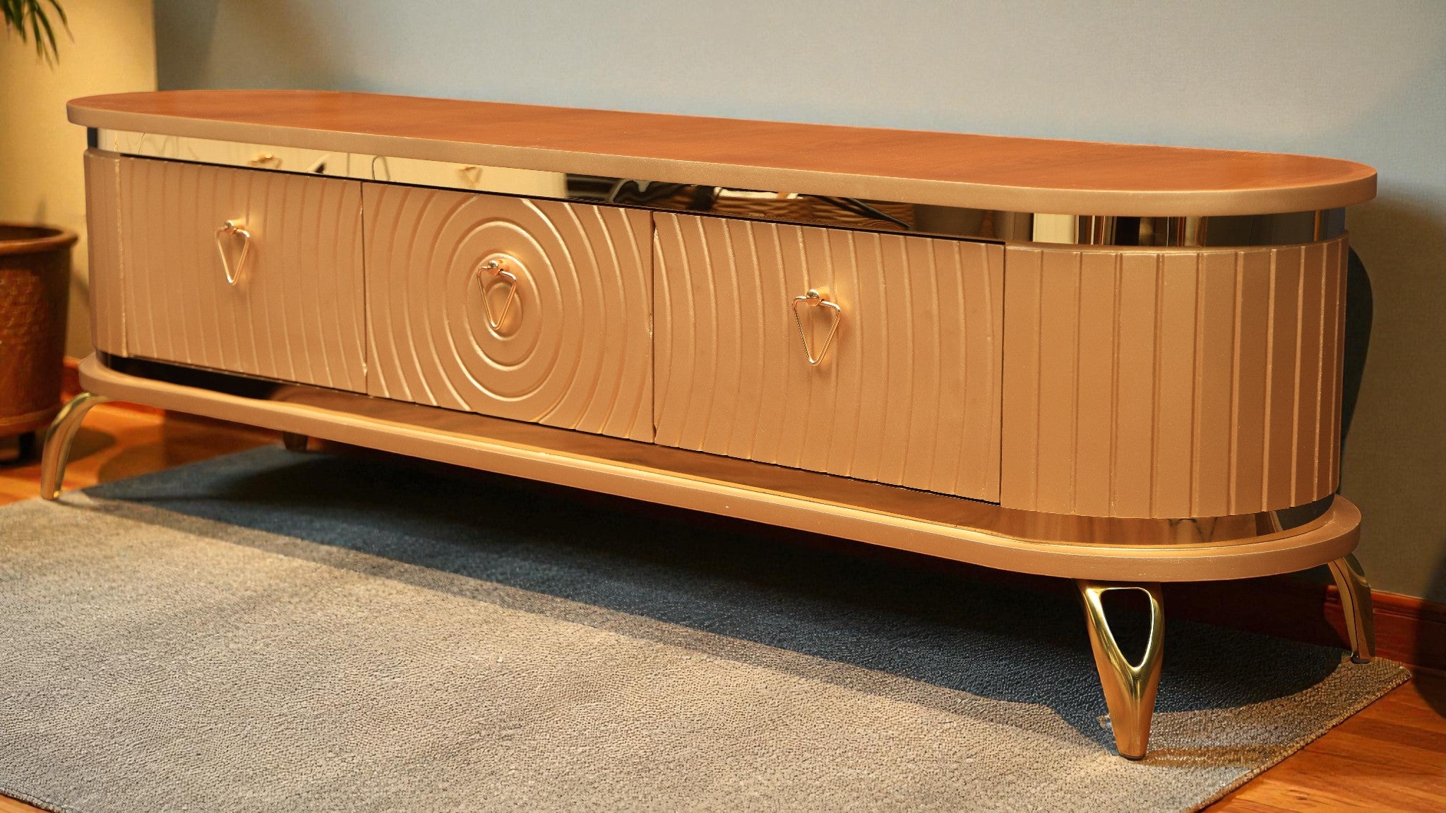 ترابيزة تليفزيون 199