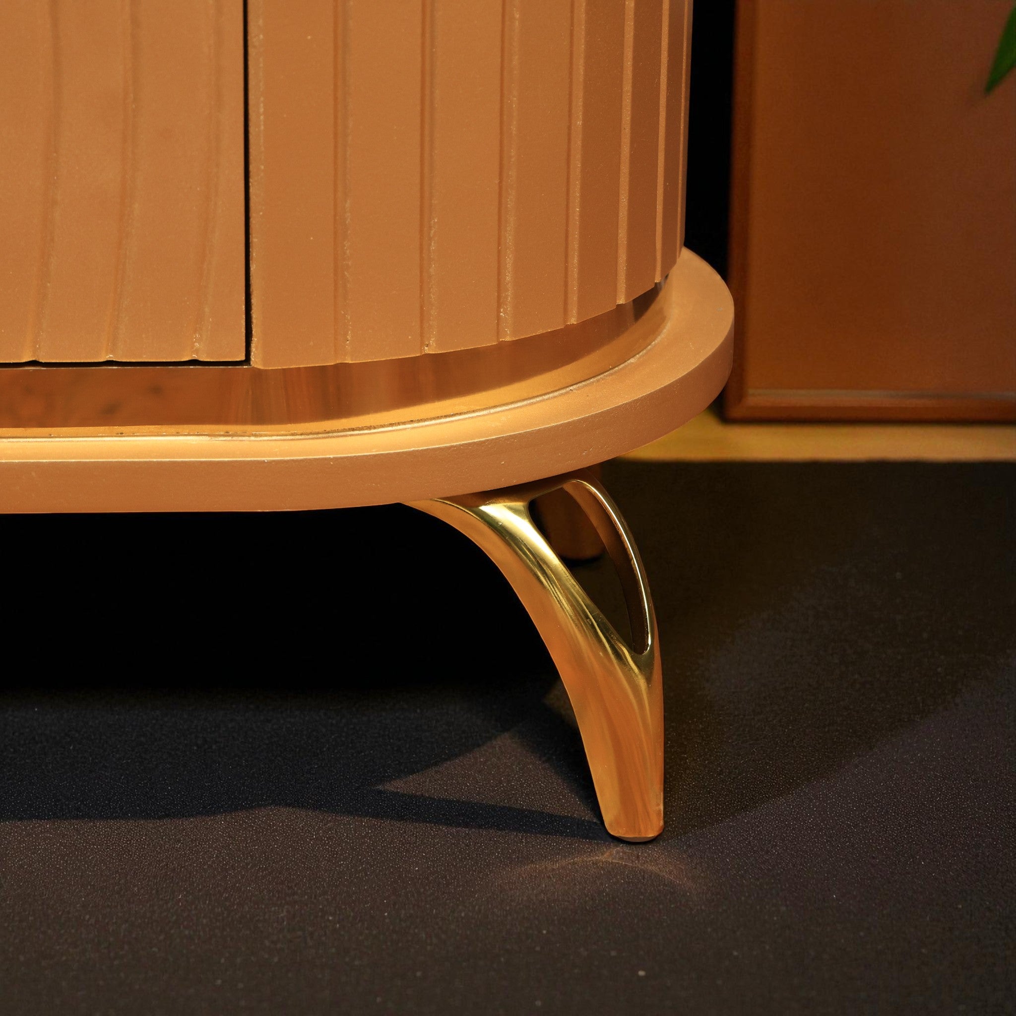 ترابيزة تليفزيون 199