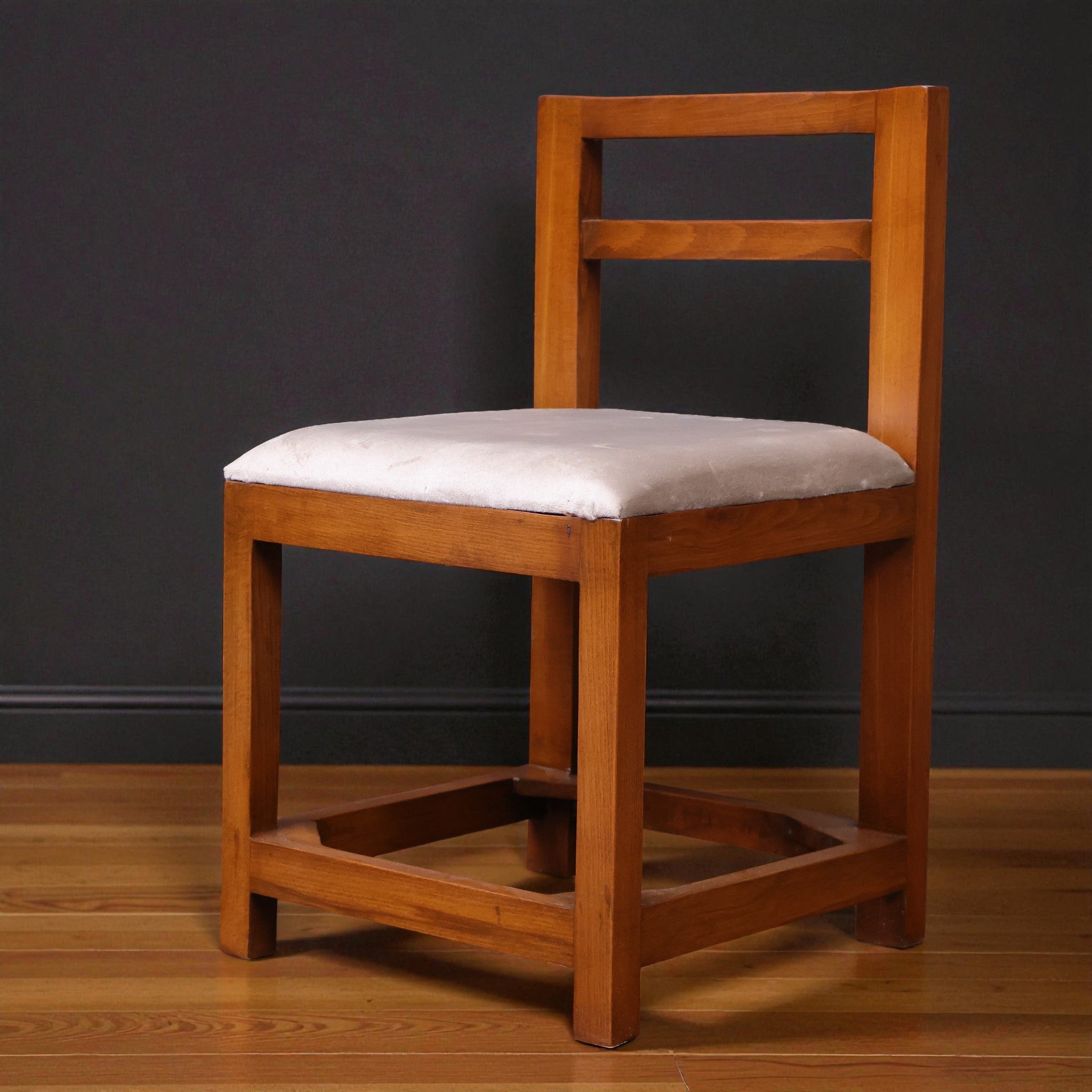 ترابيزة سفرة 396