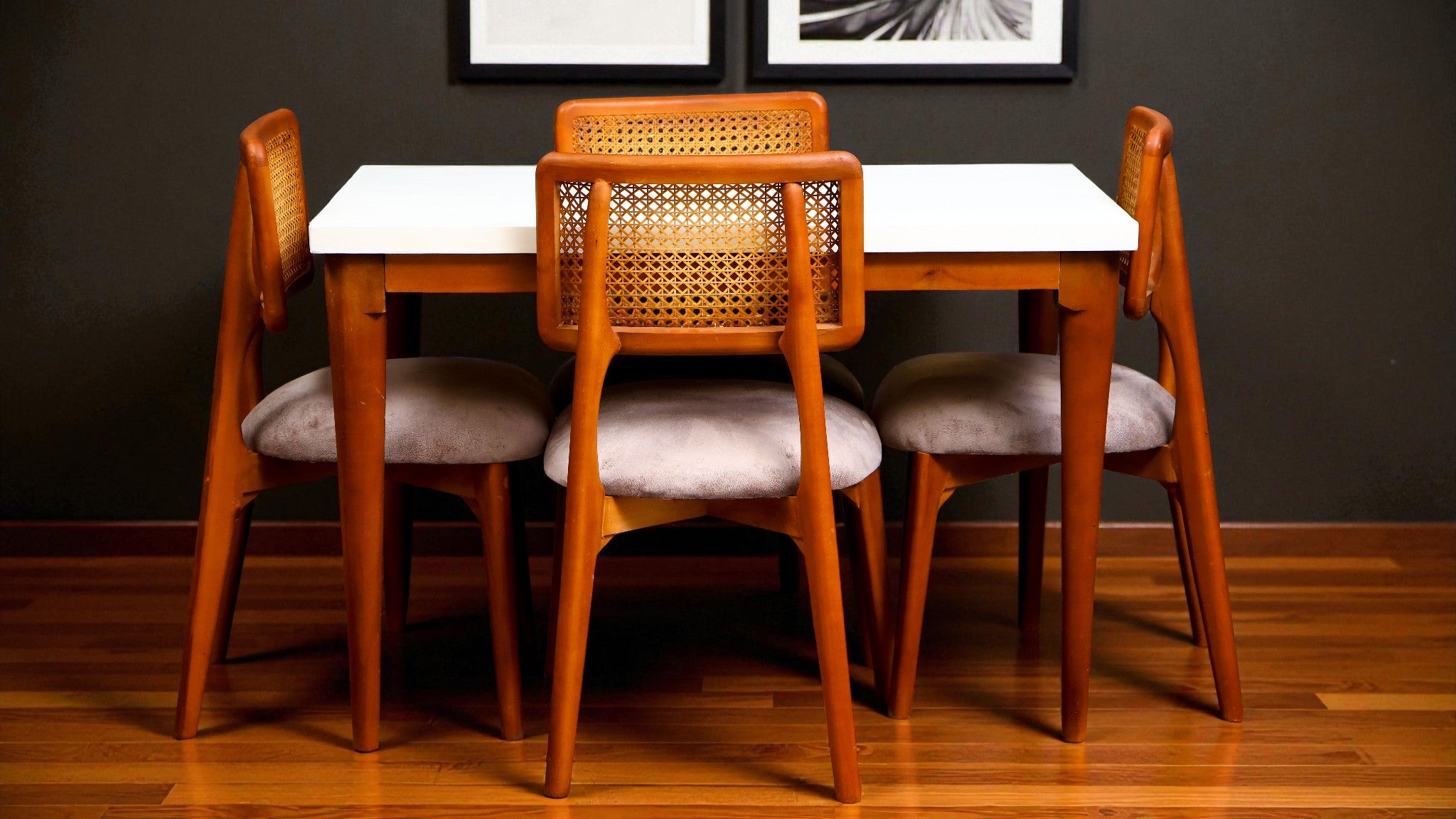 ترابيزة سفرة 353