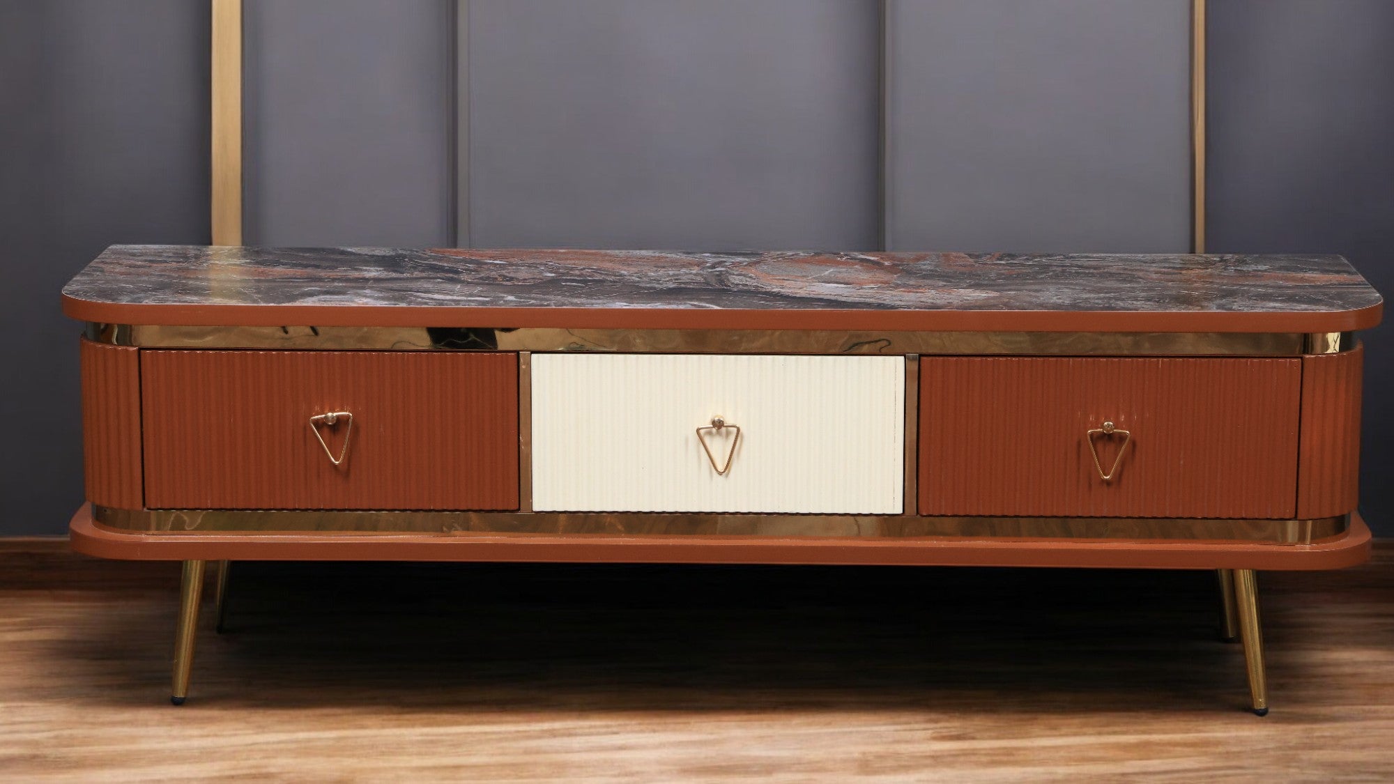 ترابيزة تليفزيون 165