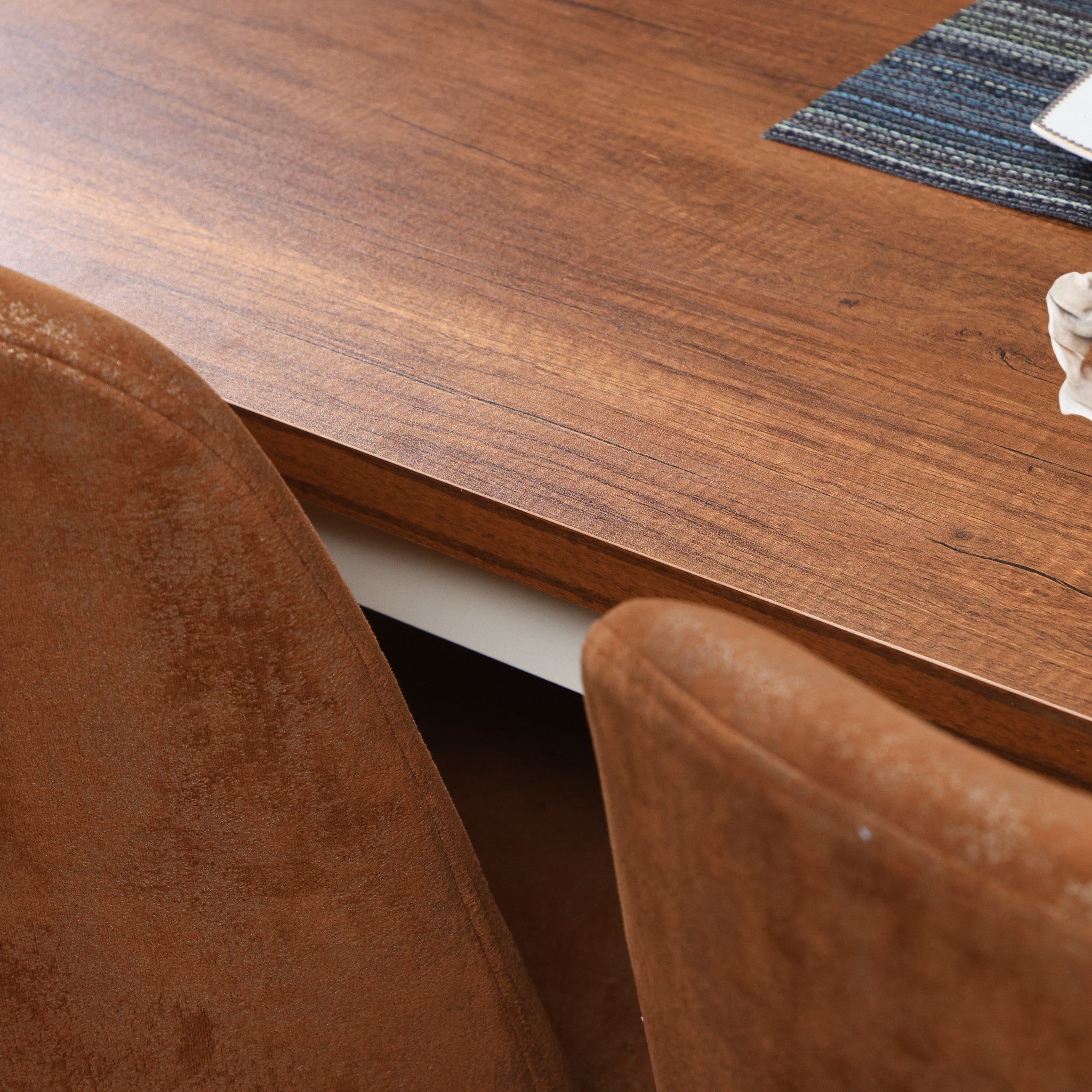 غرفة سفرة 511