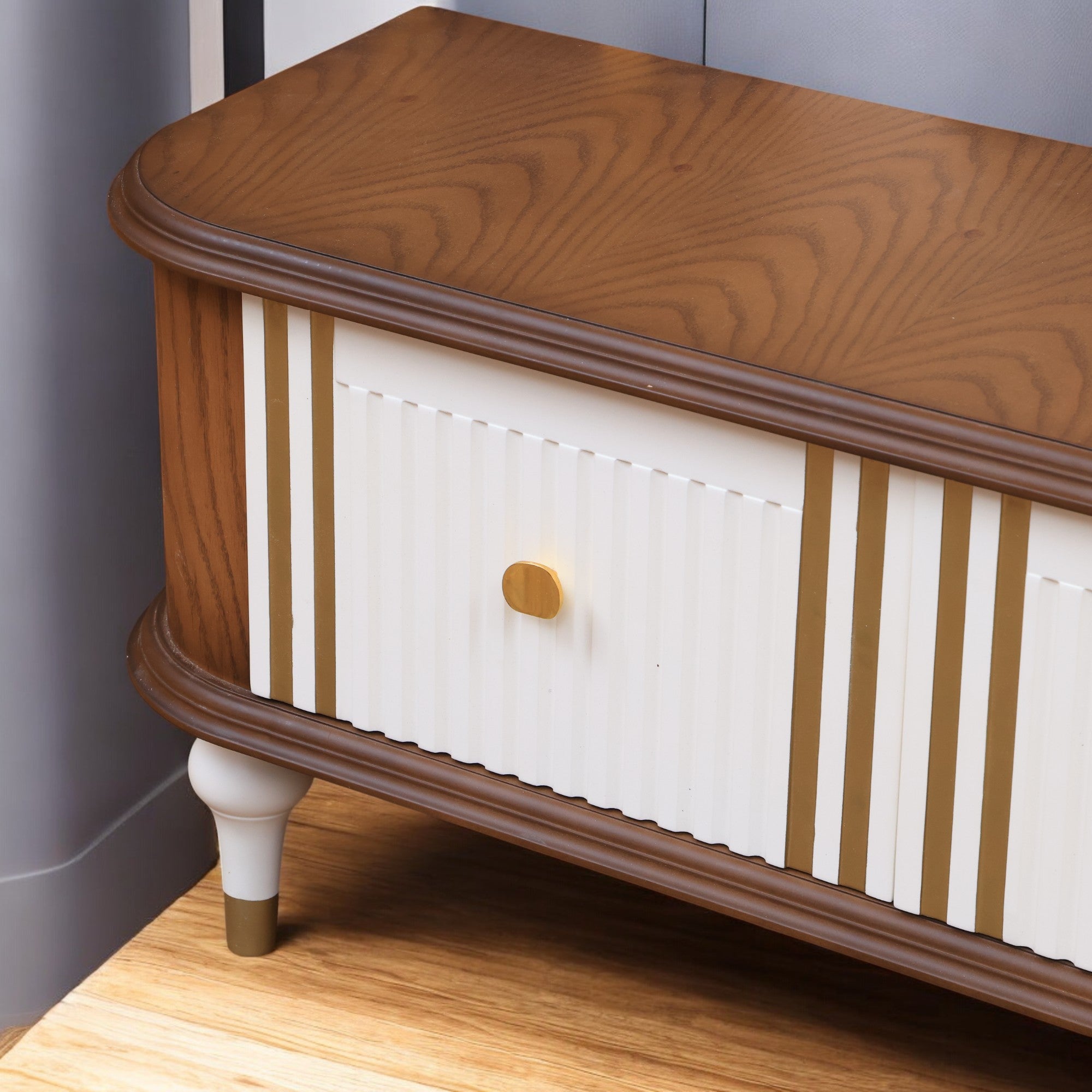 ترابيزة تليفزيون 150