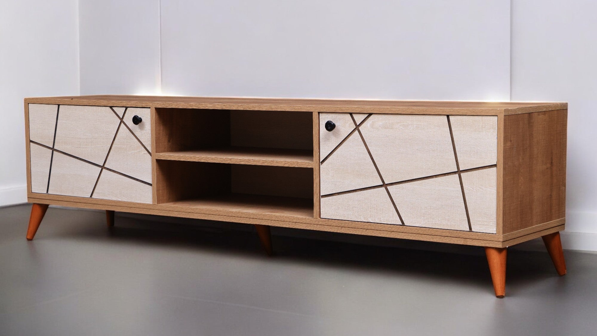 ترابيزة تليفزيون 192