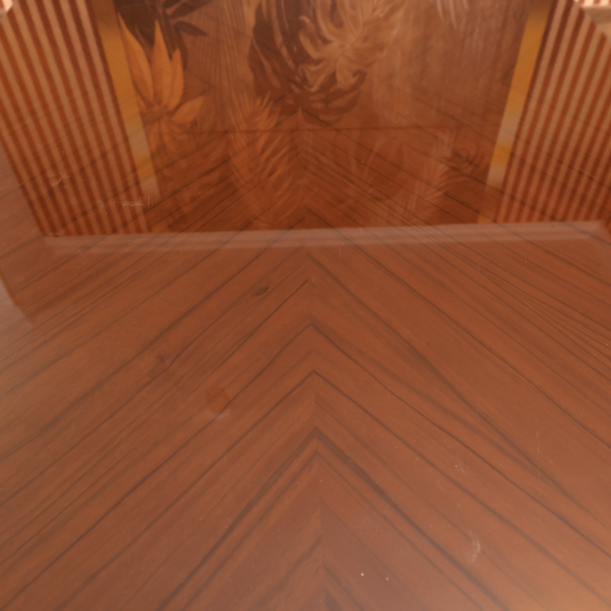 غرفة سفرة 255