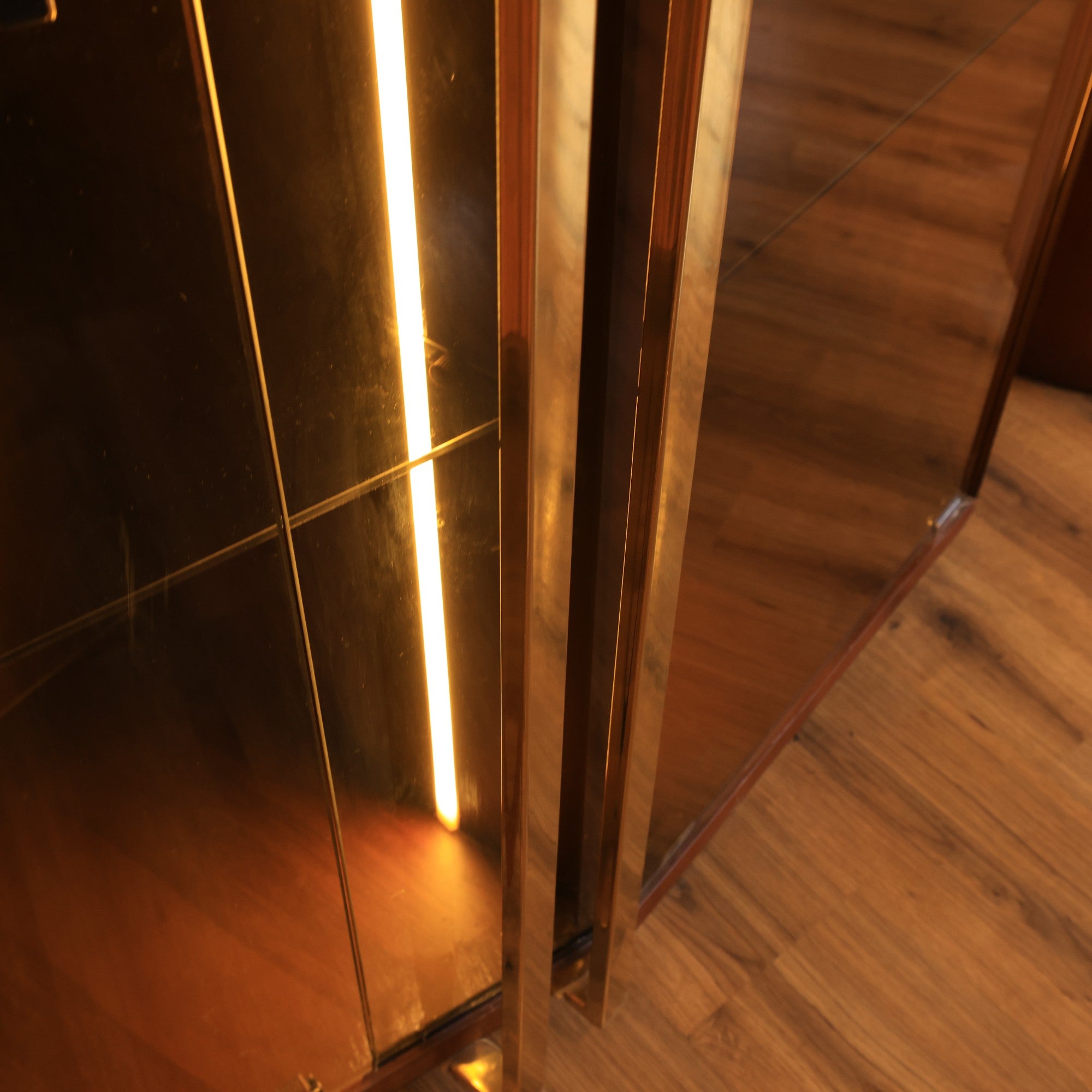 غرفة سفرة 255