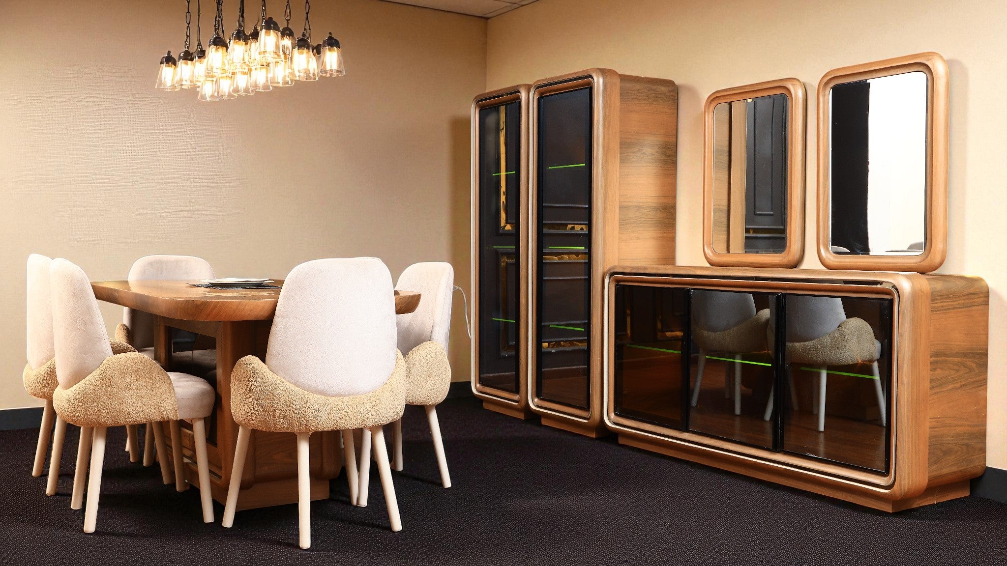 غرفة سفرة 579