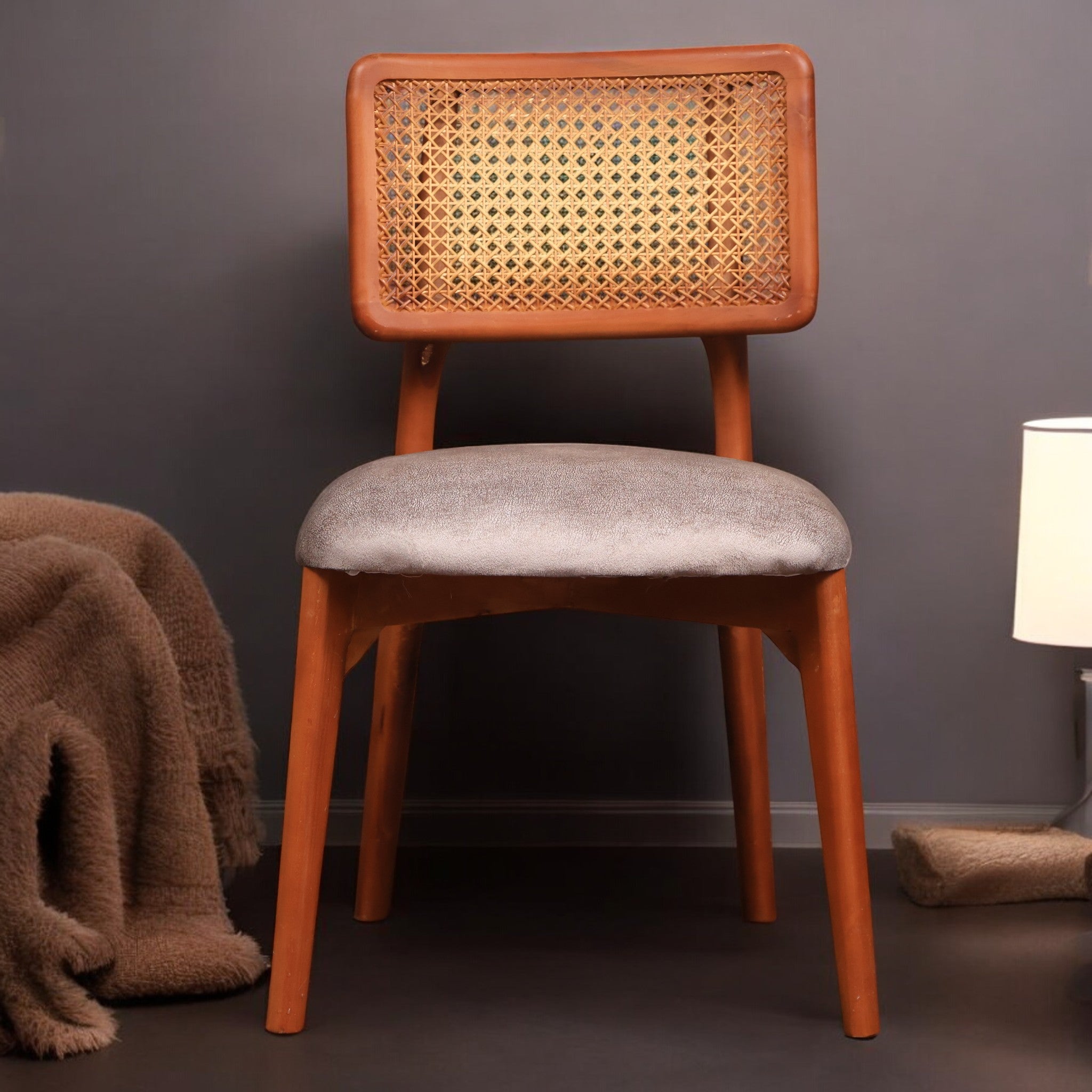 ترابيزة سفرة 356