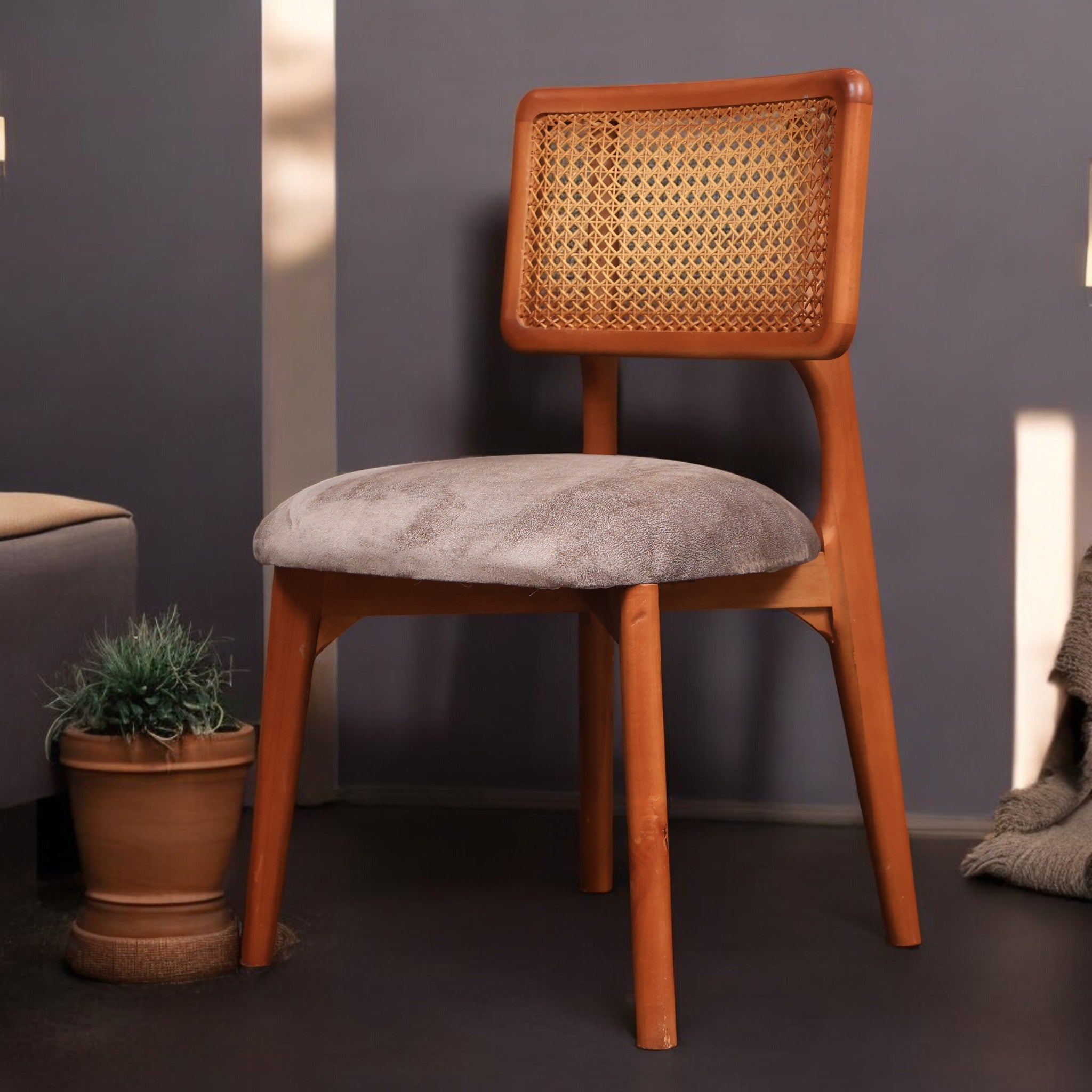 ترابيزة سفرة 356