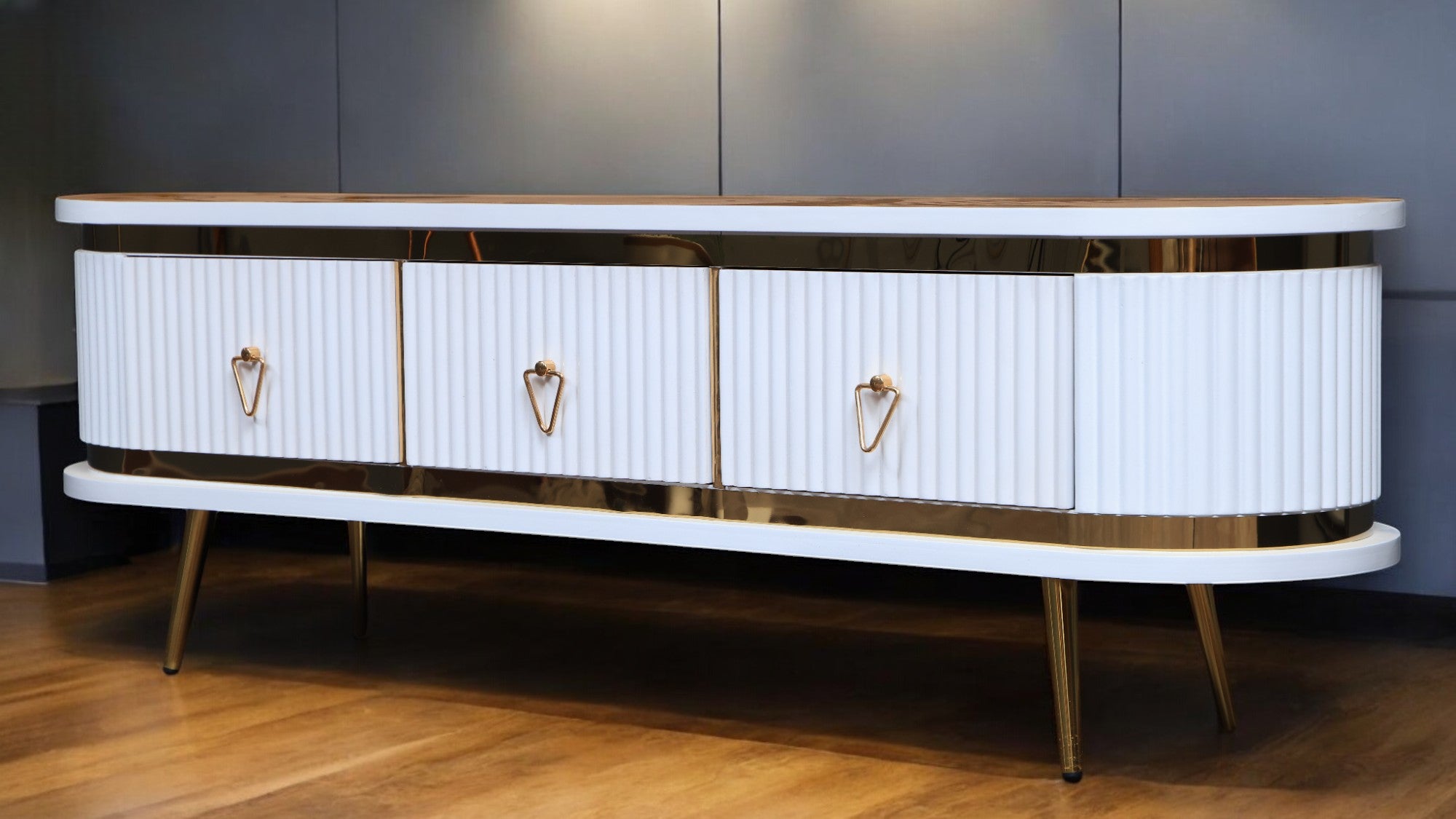 ترابيزة تليفزيون 159