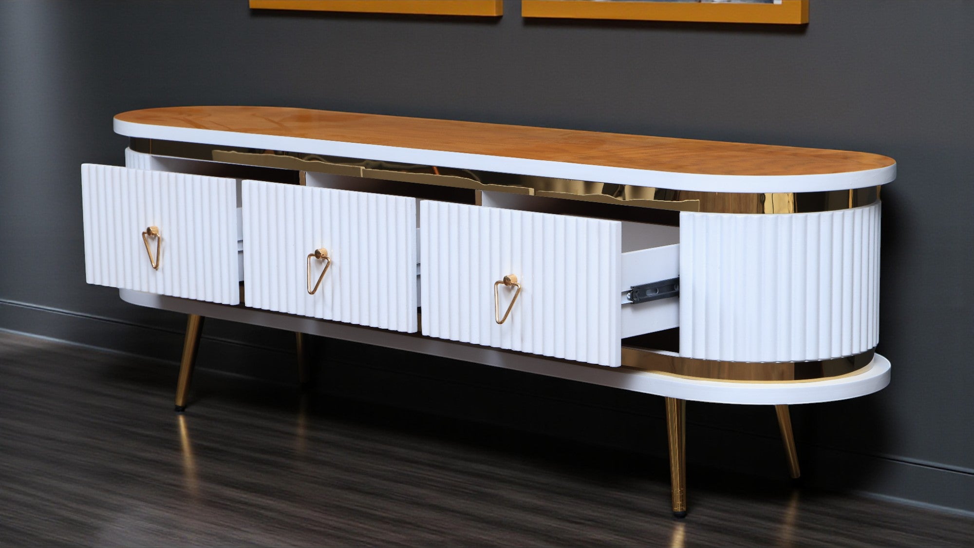 ترابيزة تليفزيون 159