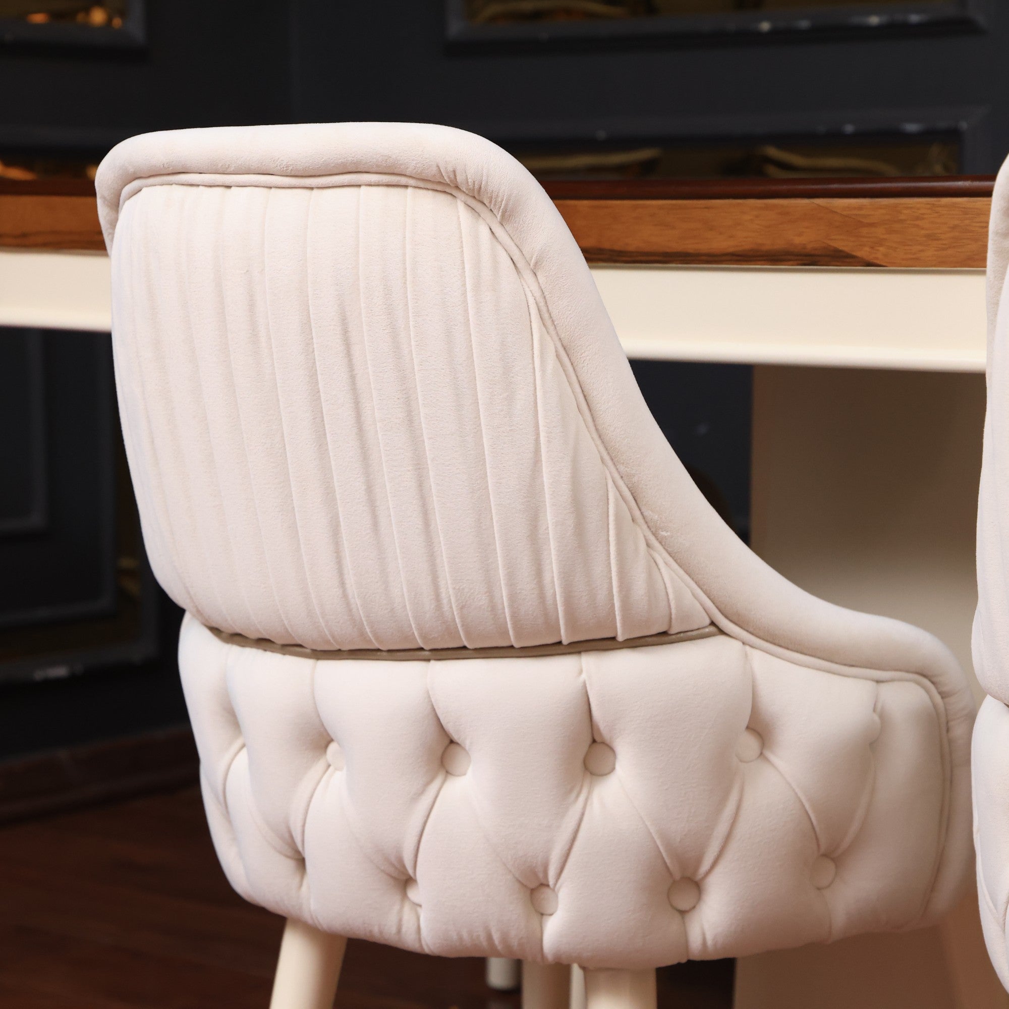 غرفة سفرة 383