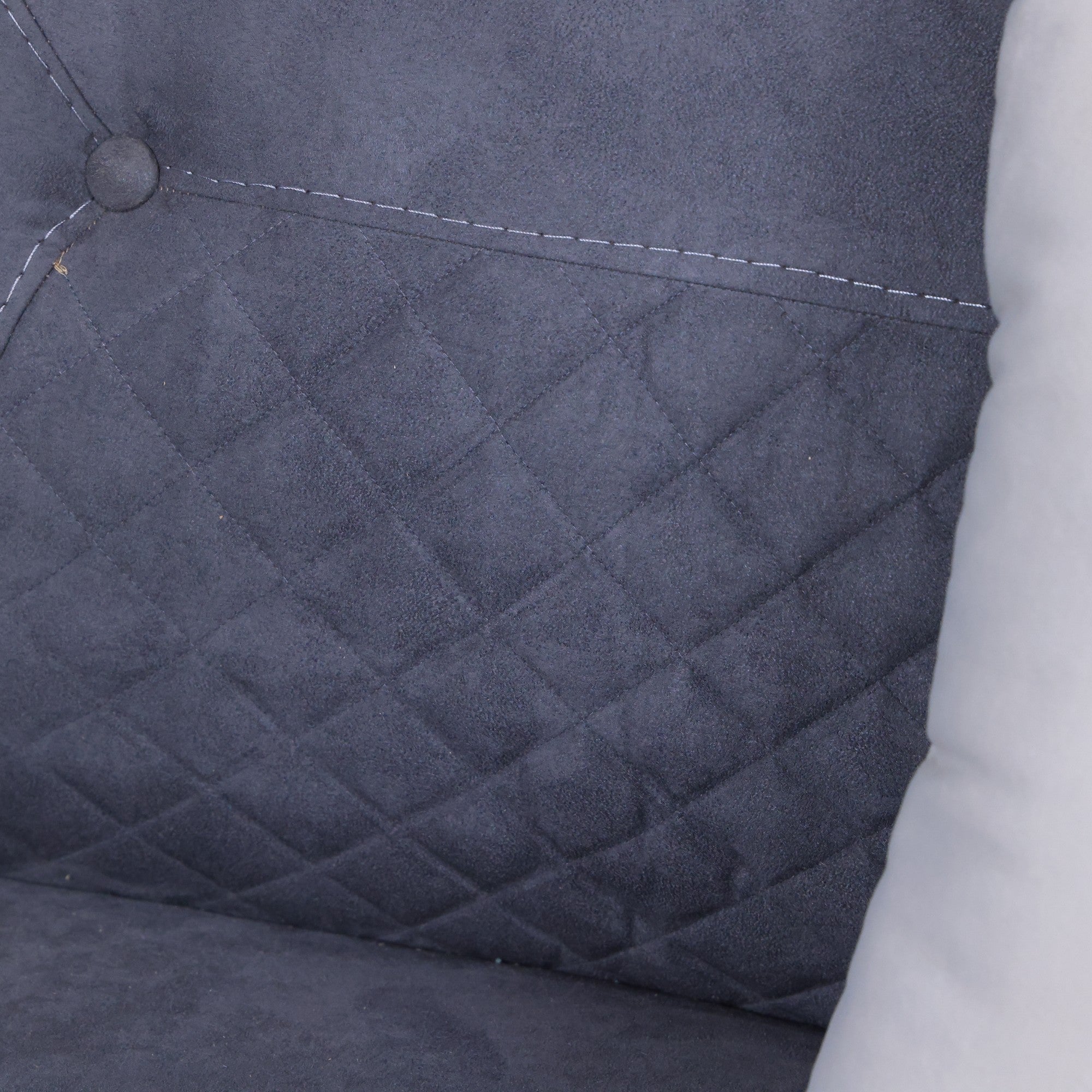 ركنة سرير وسحارة 258