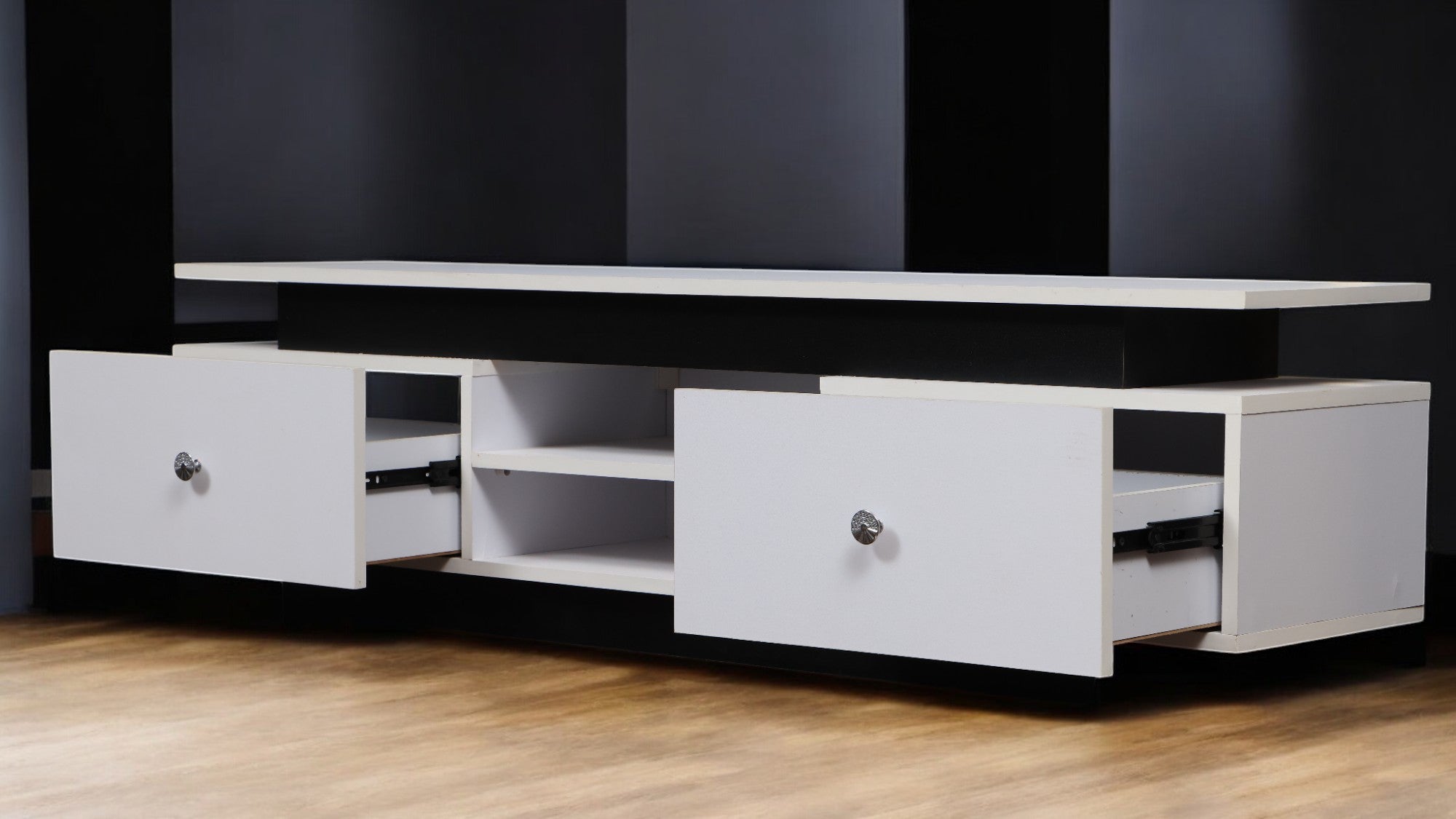 ترابيزة تليفزيون 161