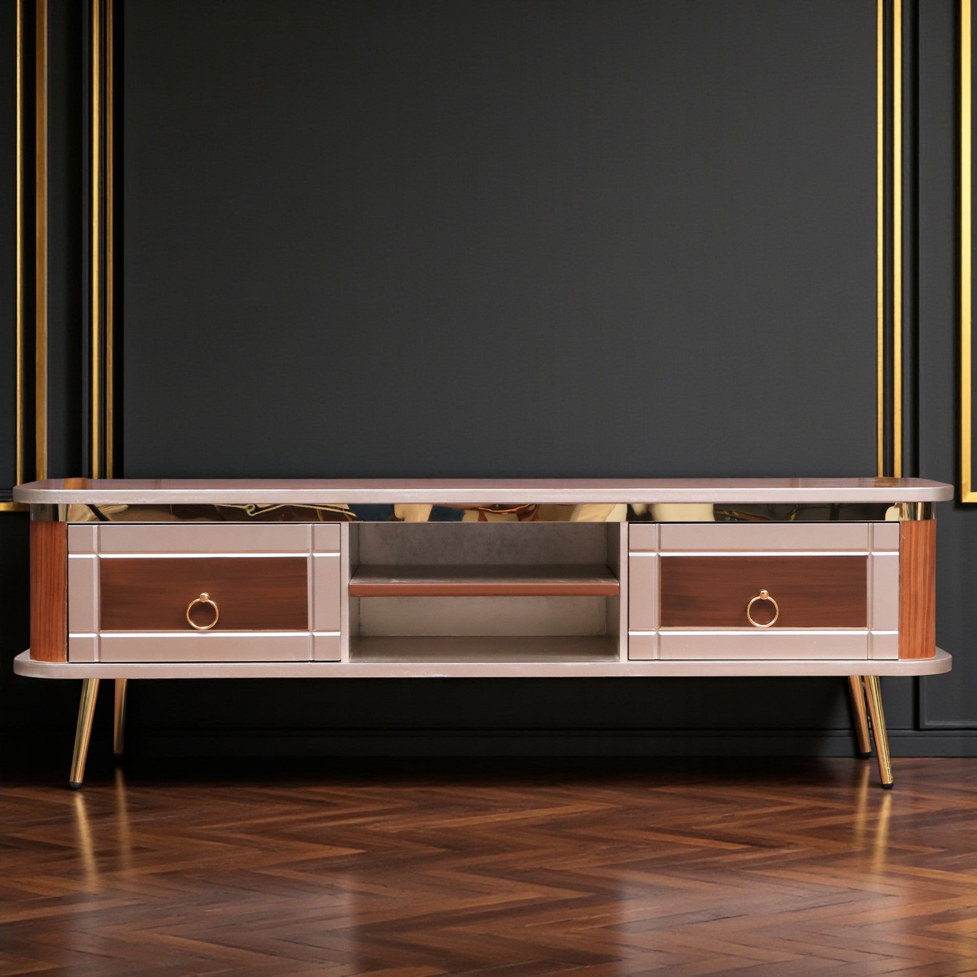 ترابيزة تليفزيون 168