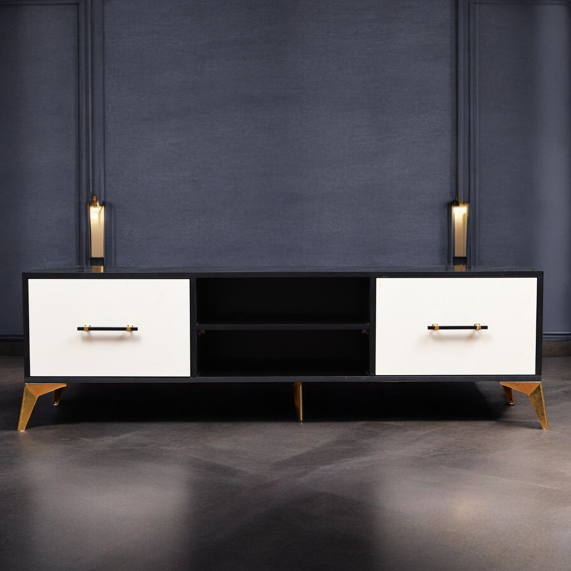 ترابيزة تليفزيون 181