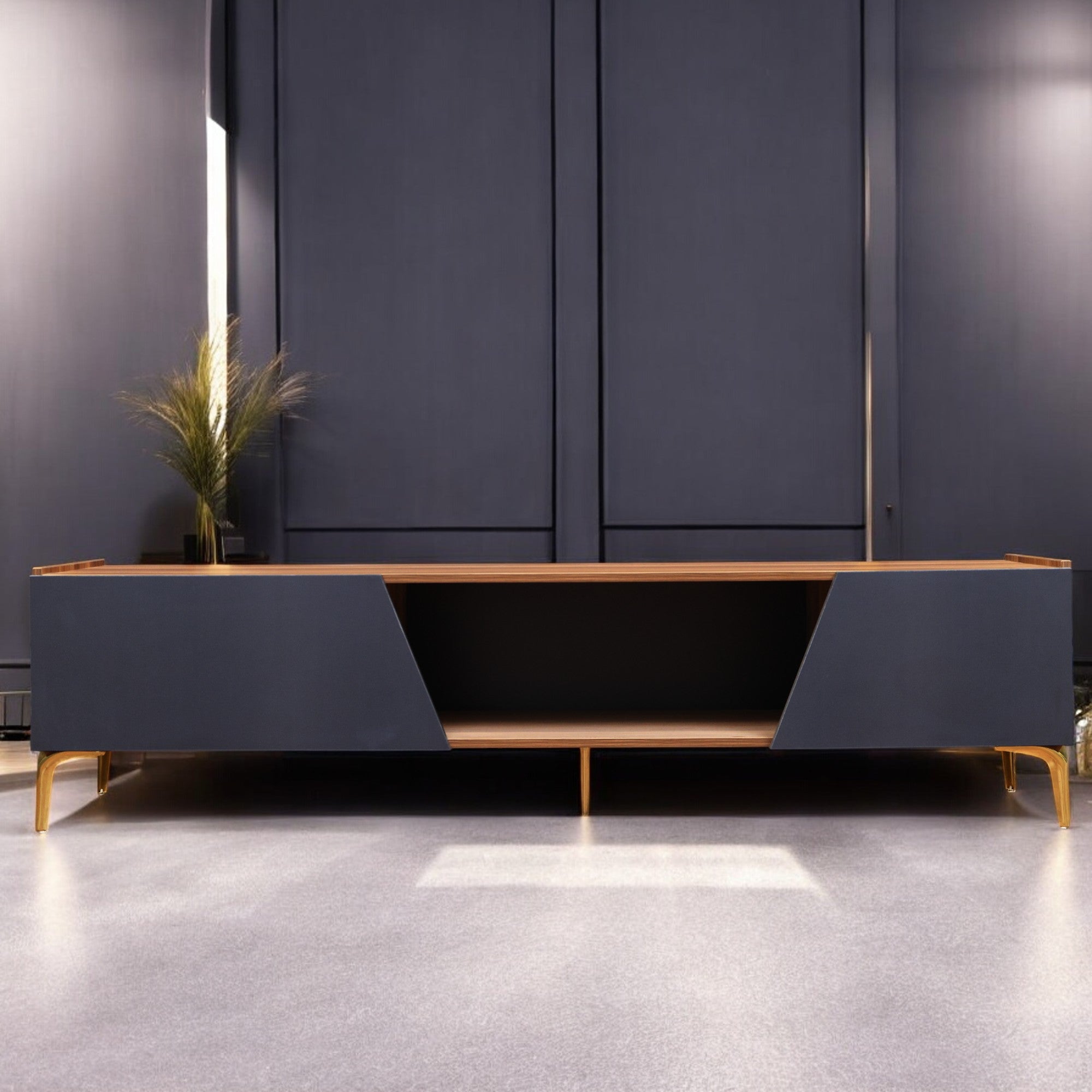 ترابيزة تليفزيون 182