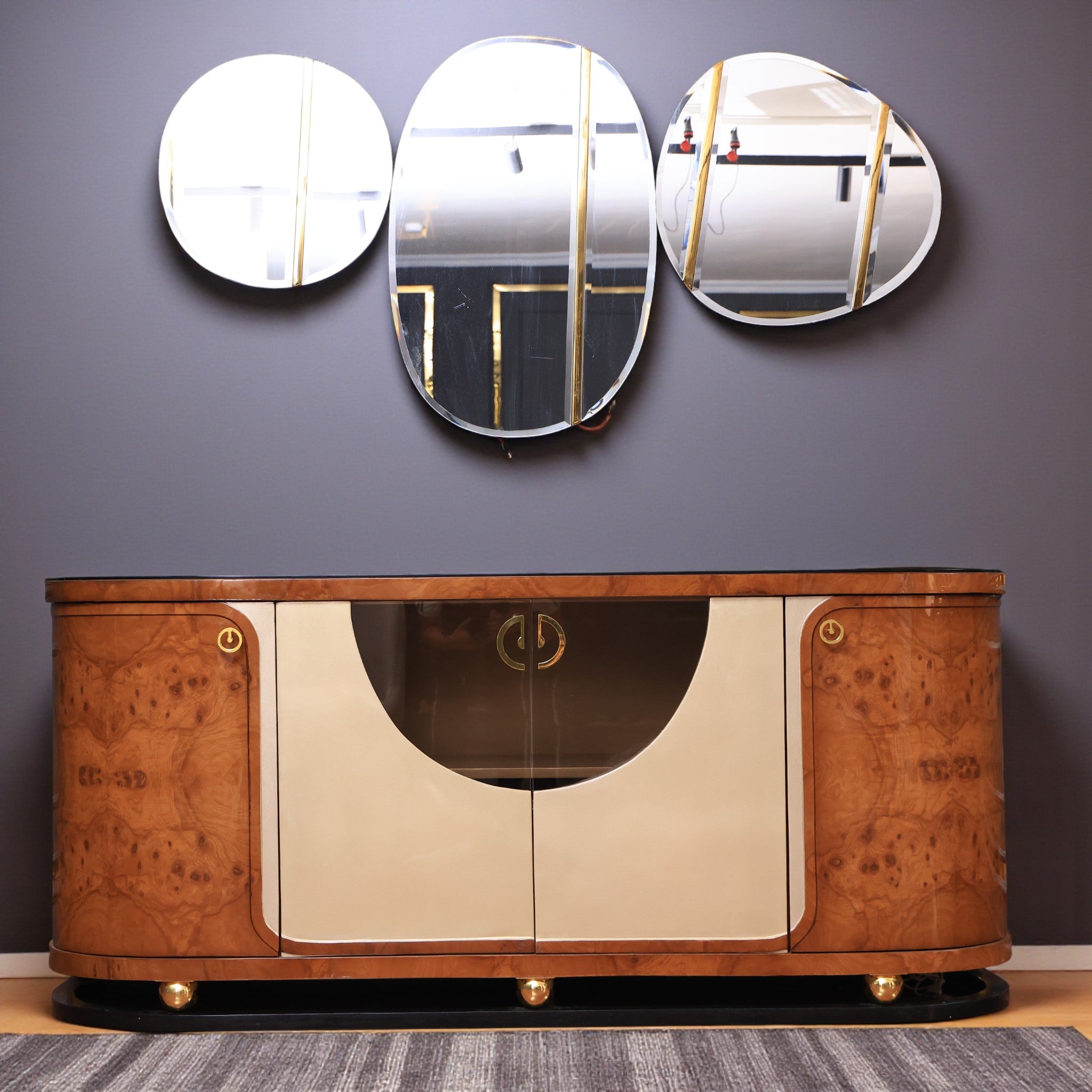 غرفة سفرة 349