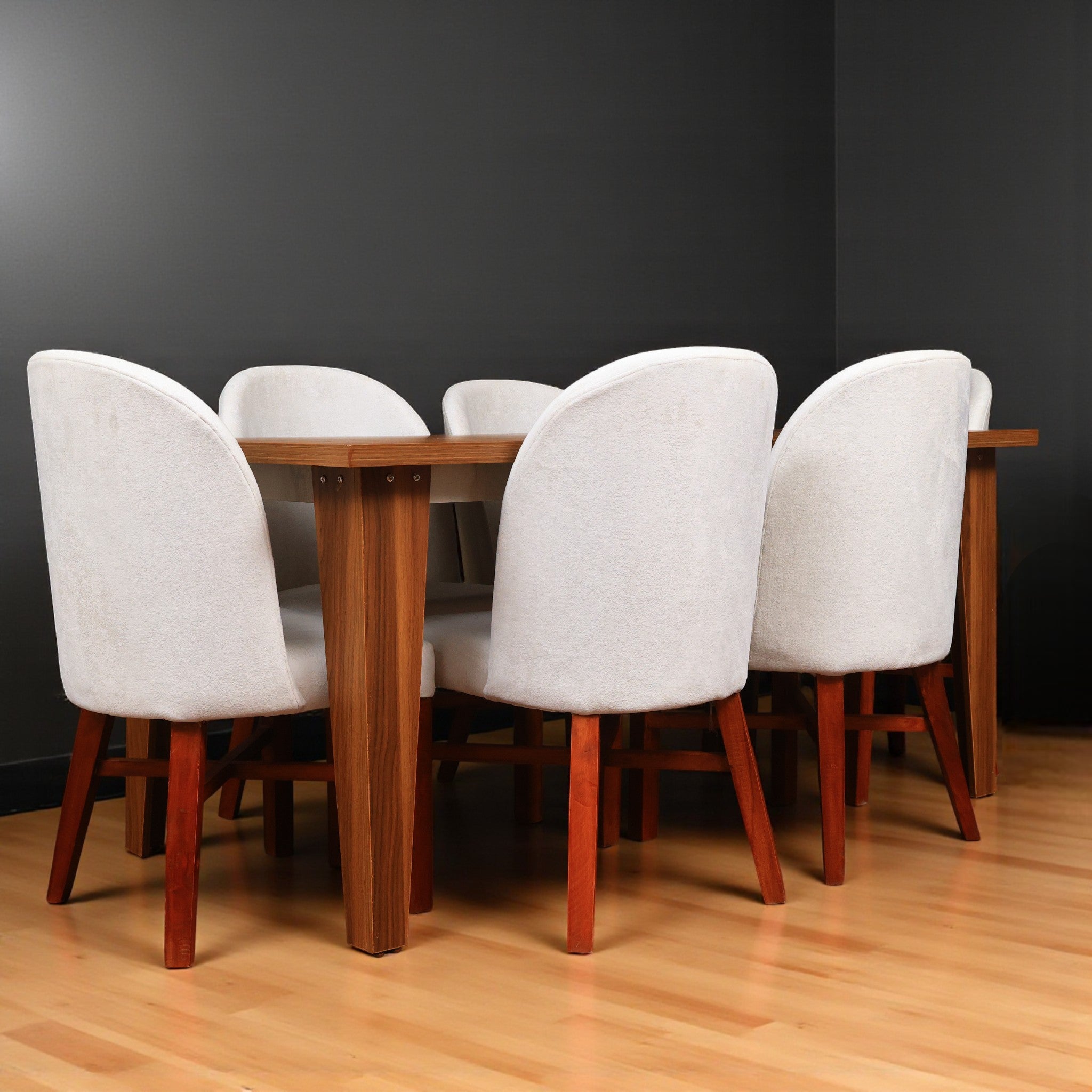 غرفة سفرة 478