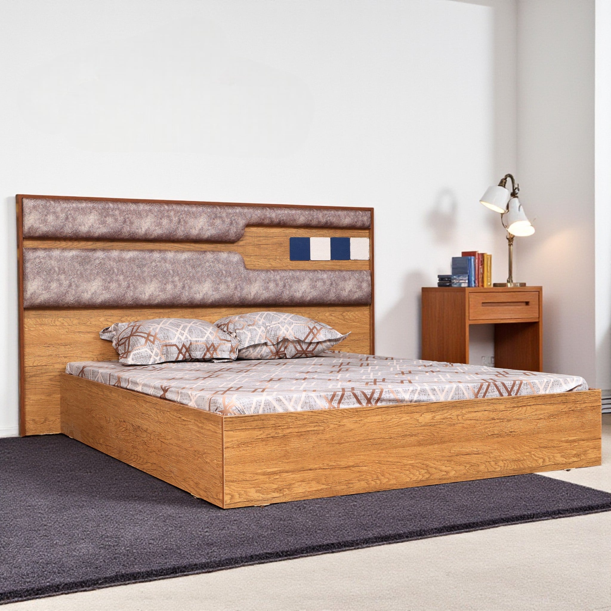 سرير ماستر 404