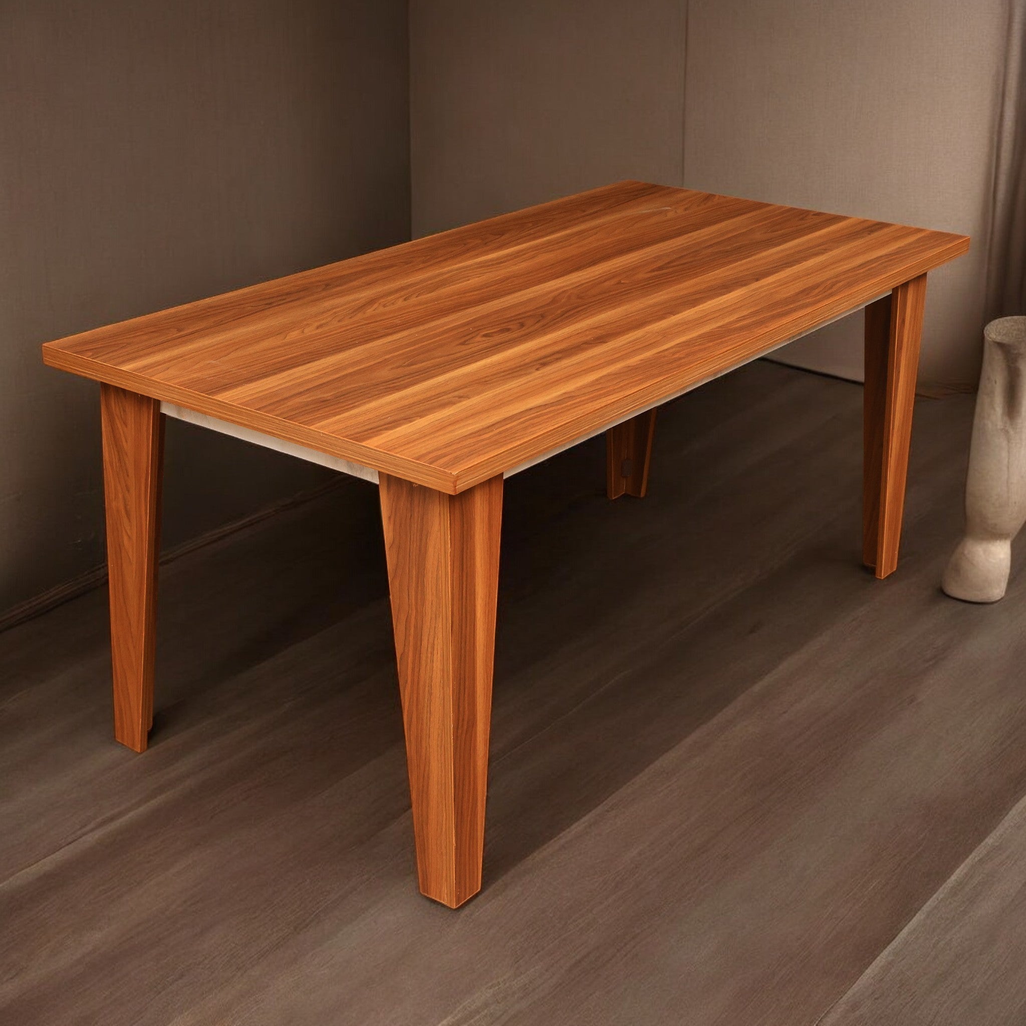 غرفة سفرة 478