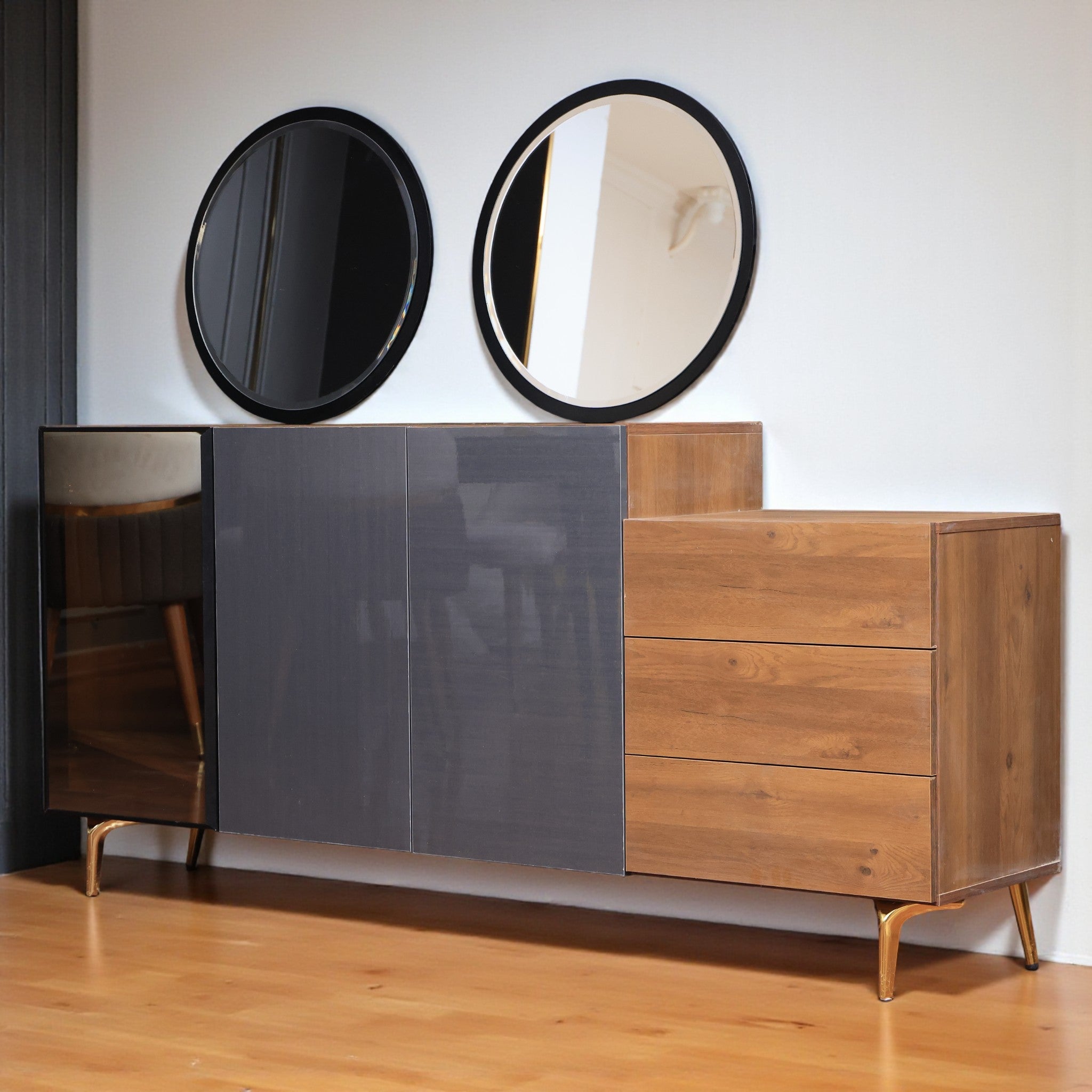 غرفة سفرة 327