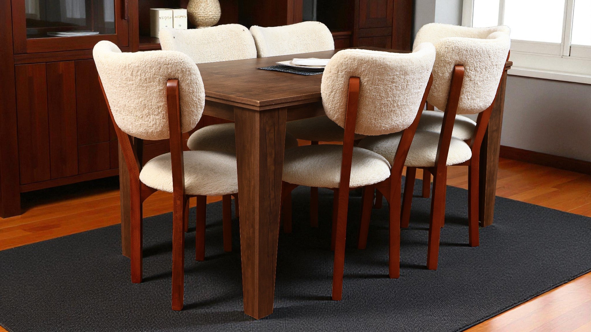 ترابيزة سفرة 566