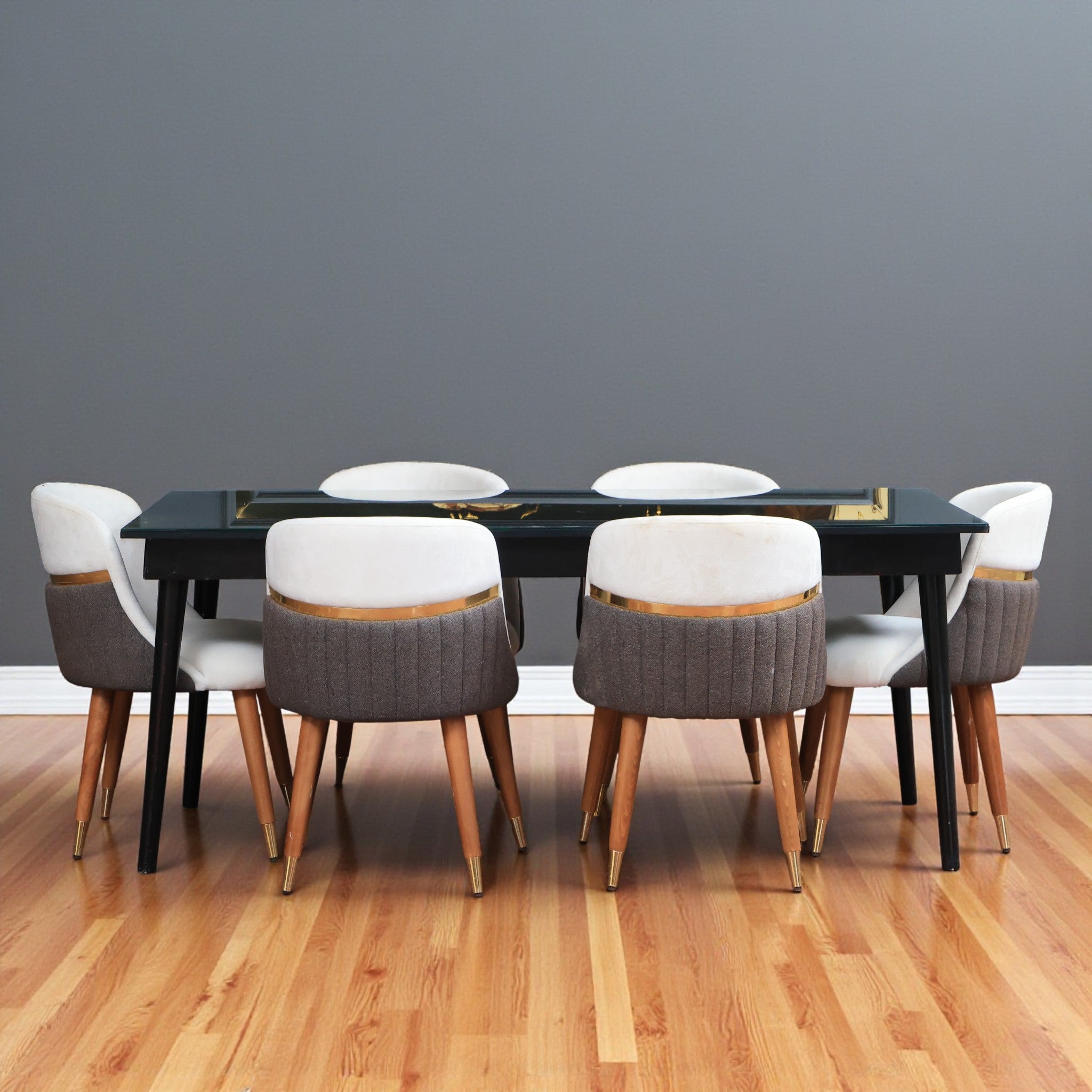 غرفة سفرة 327