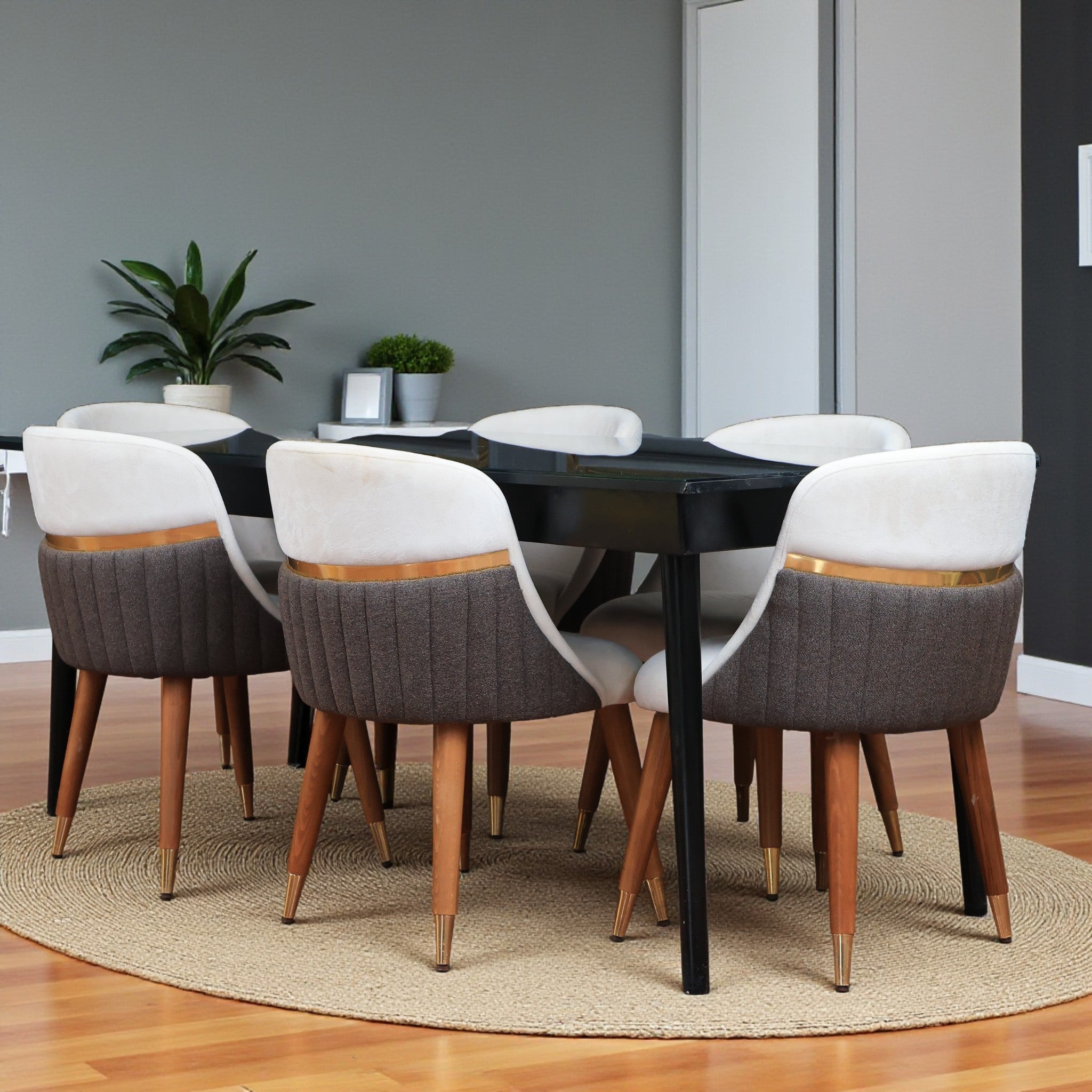 غرفة سفرة 327