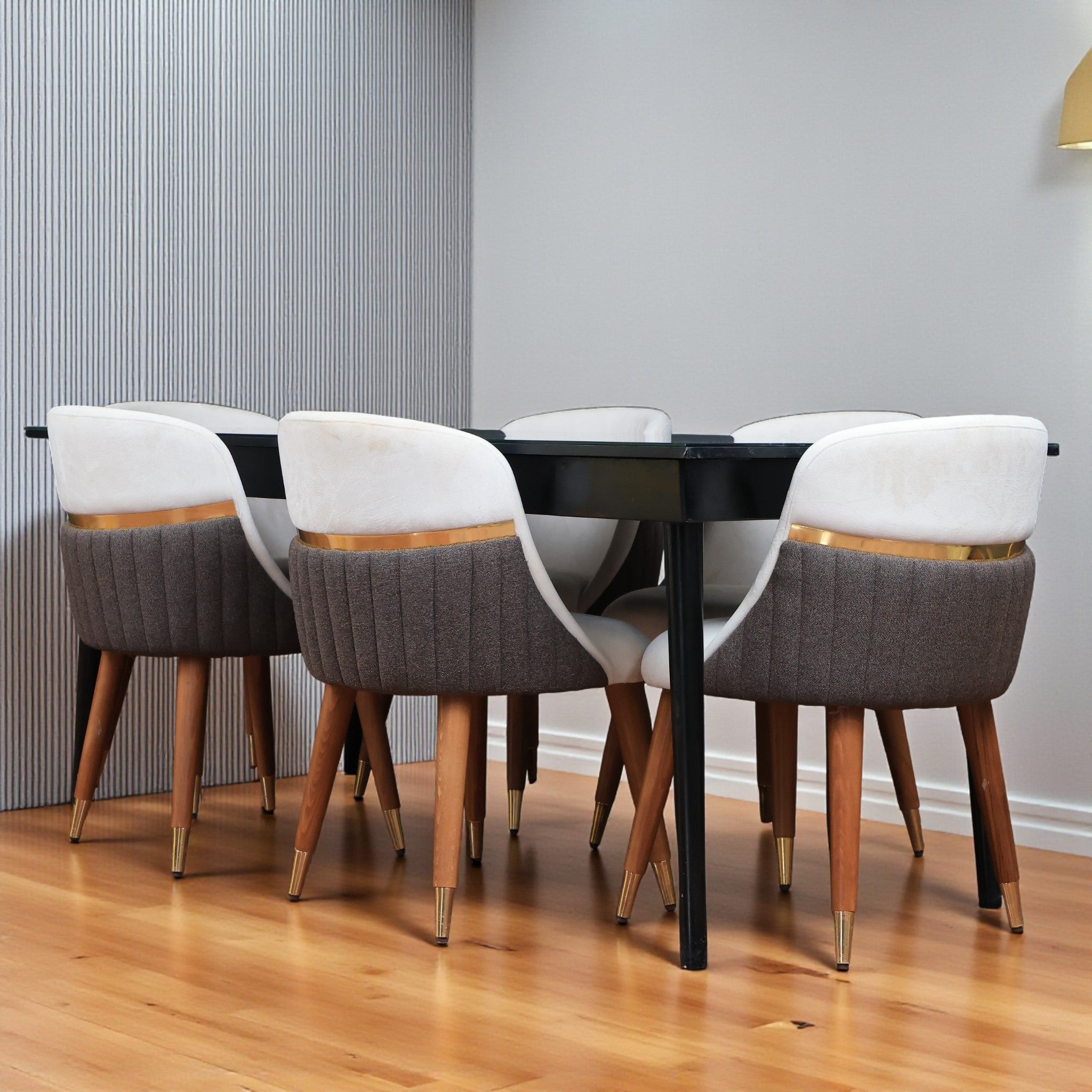 غرفة سفرة 327