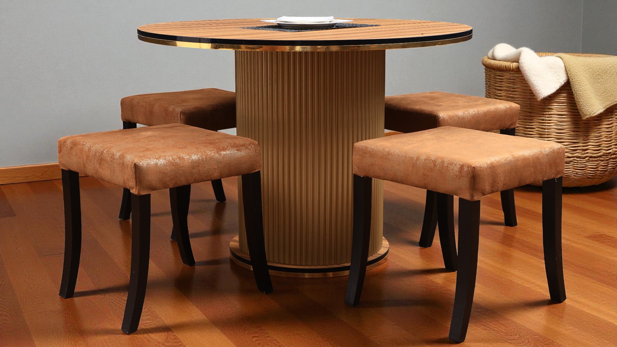 ترابيزة سفرة 524