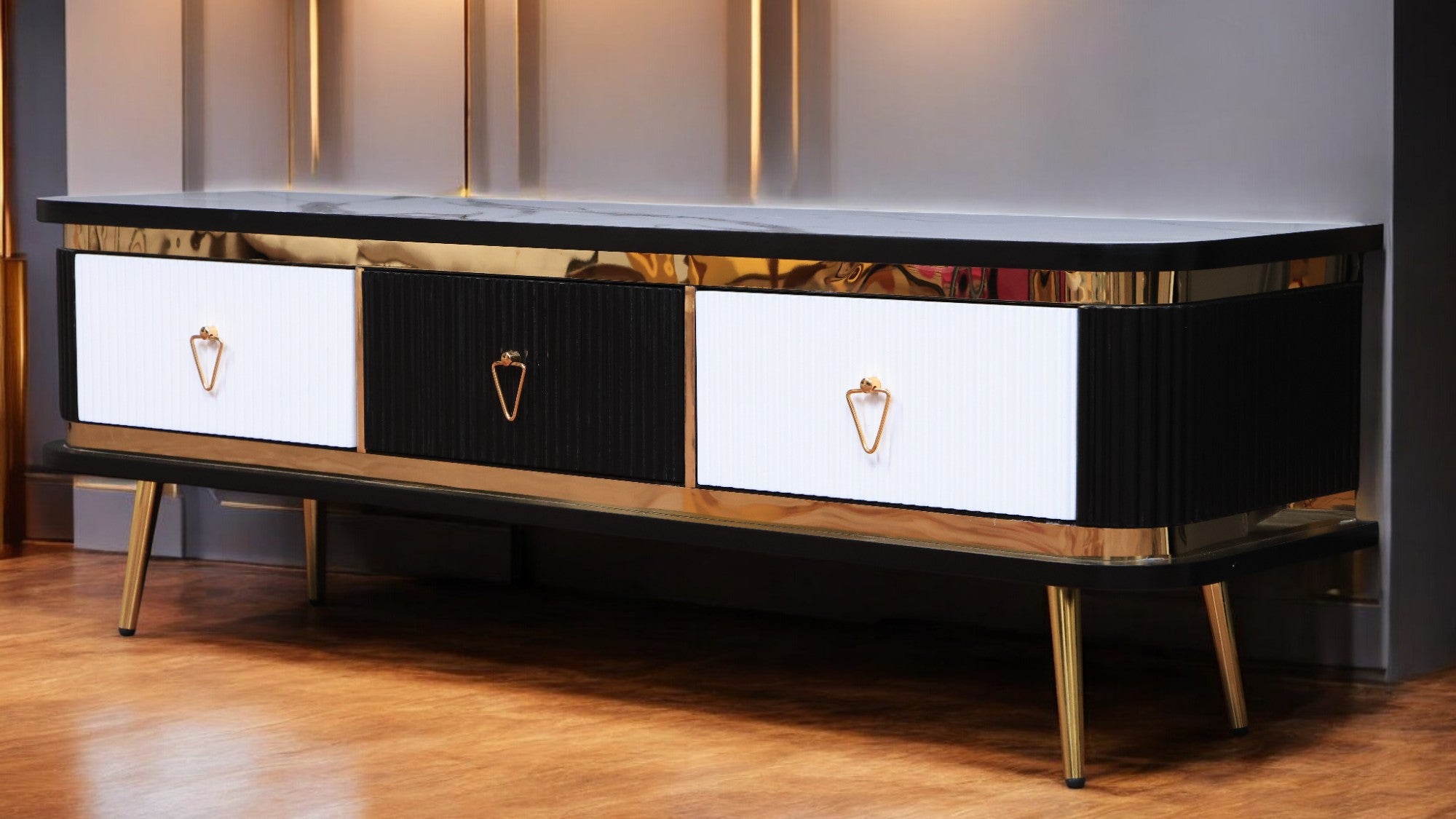 ترابيزة تليفزيون 164