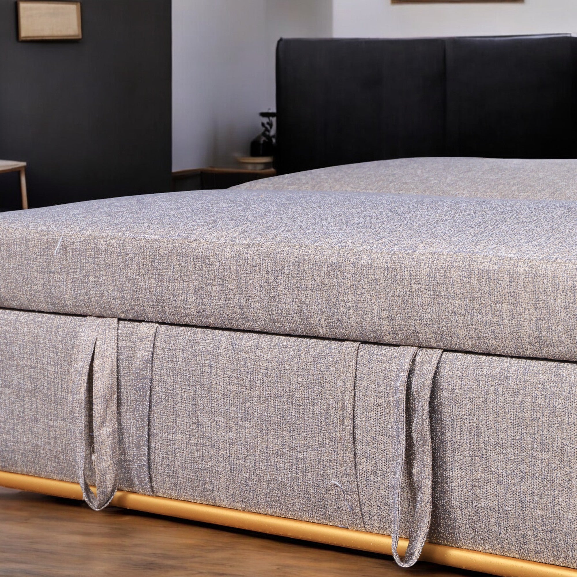 ركنة سرير وسحارة 240