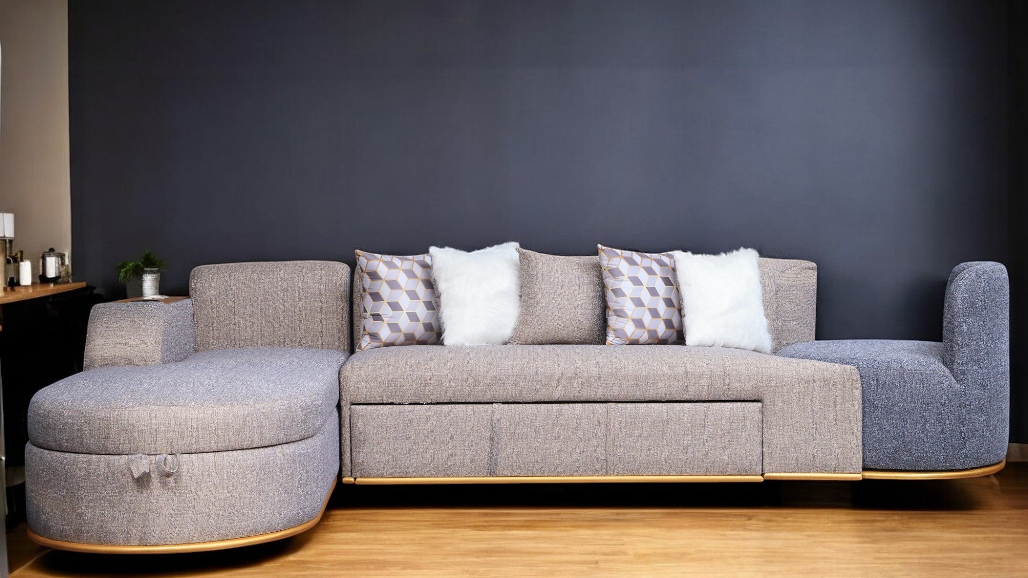 ركنة سرير وسحارة 240