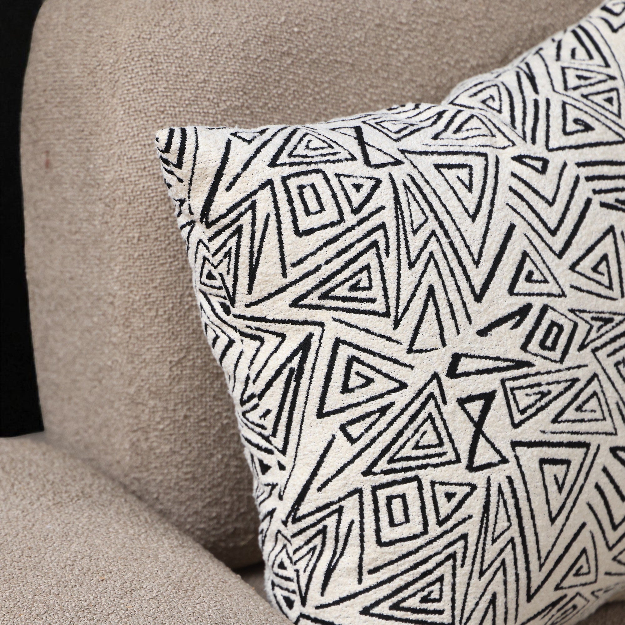 انترية سرير 657