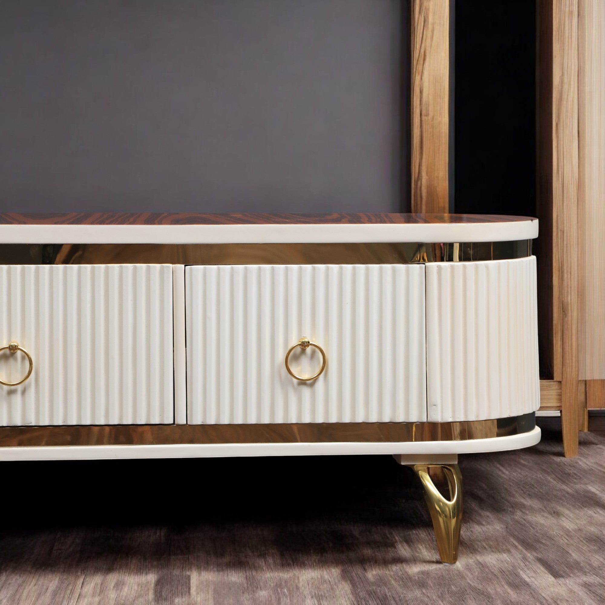 ترابيزة تليفزيون 176