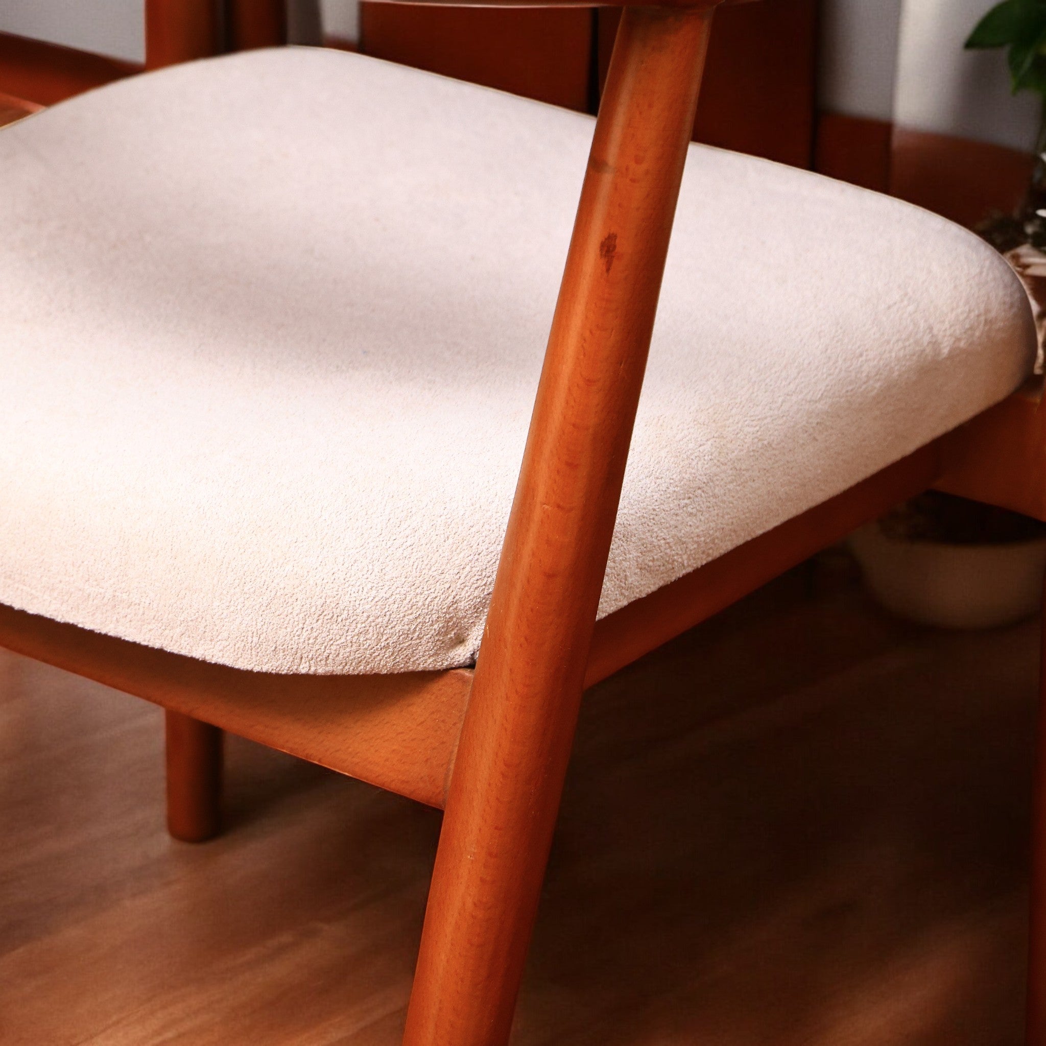 ترابيزة سفرة 560