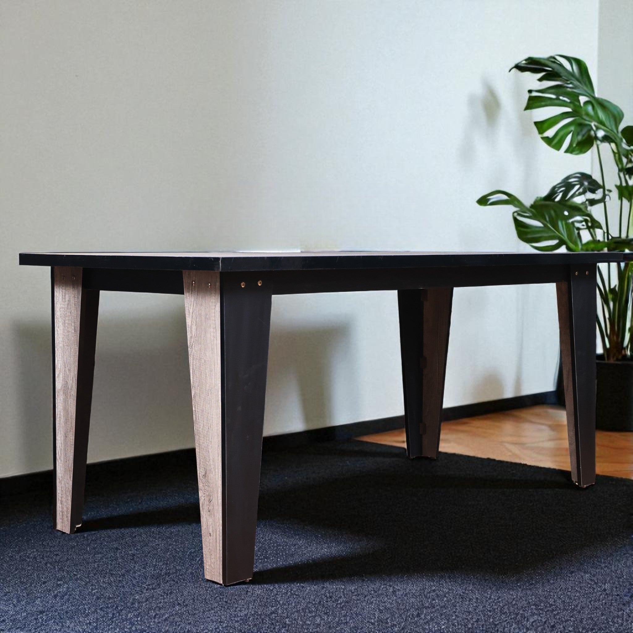 غرفة سفرة 417