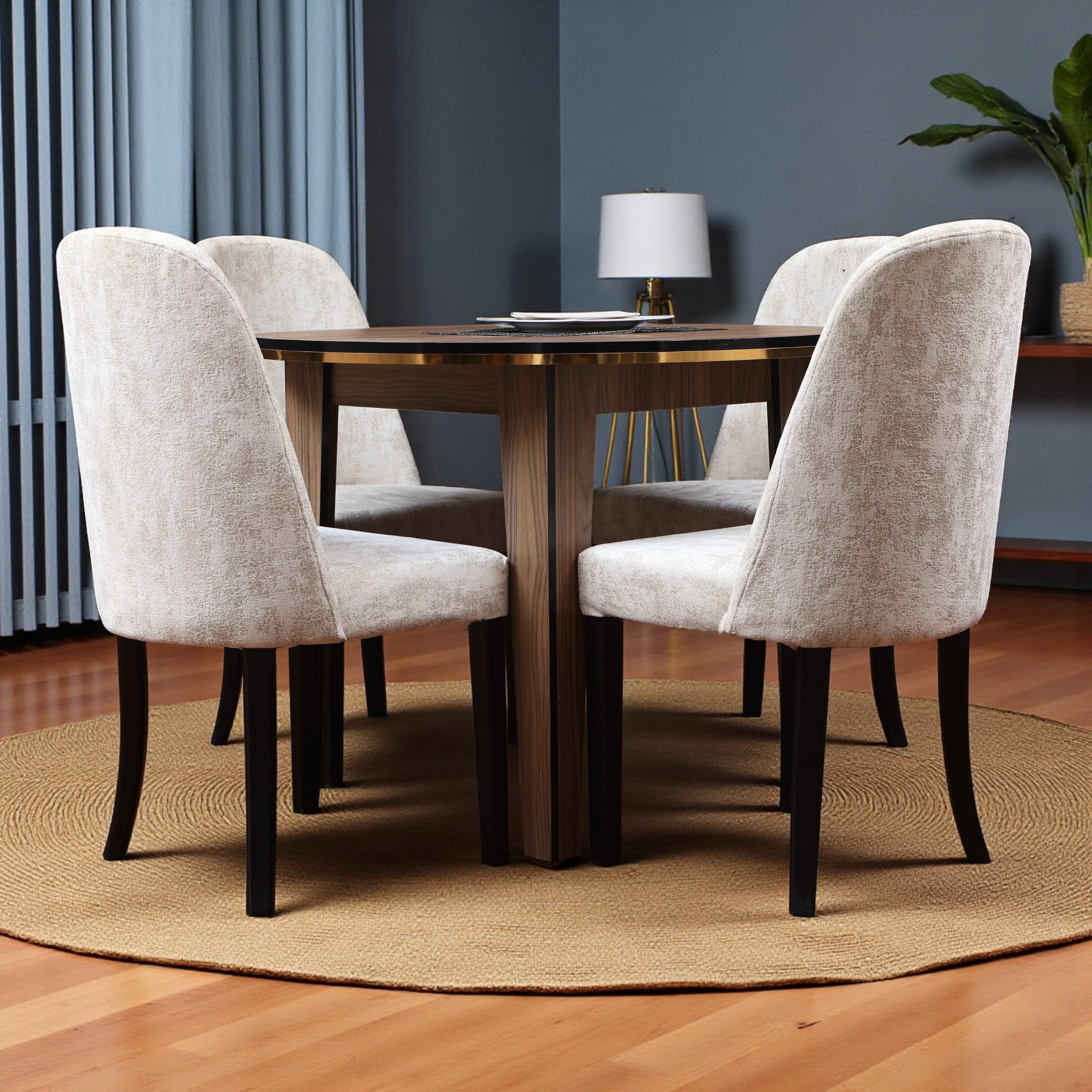 ترابيزة سفرة 528