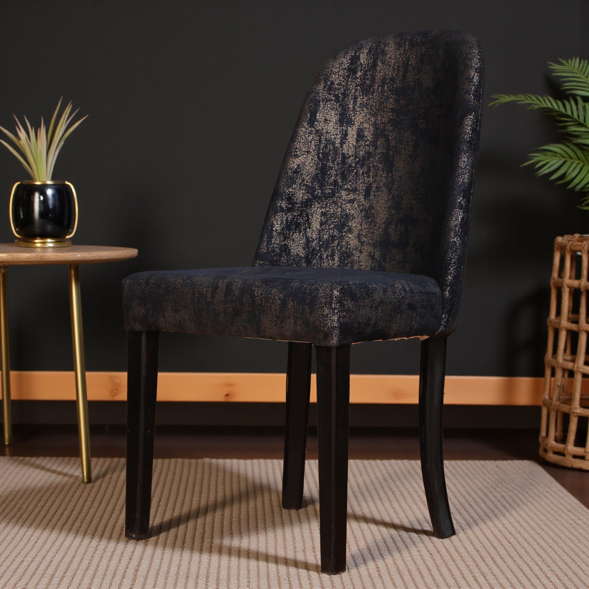 غرفة سفرة 643