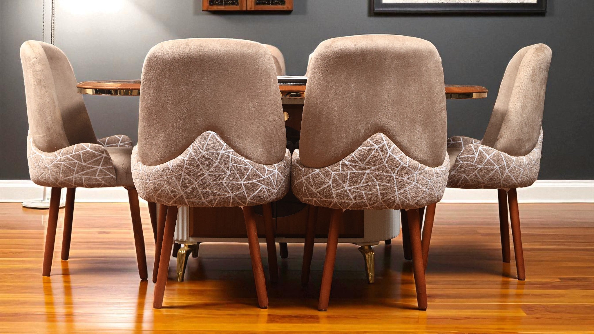 ترابيزة سفرة 551