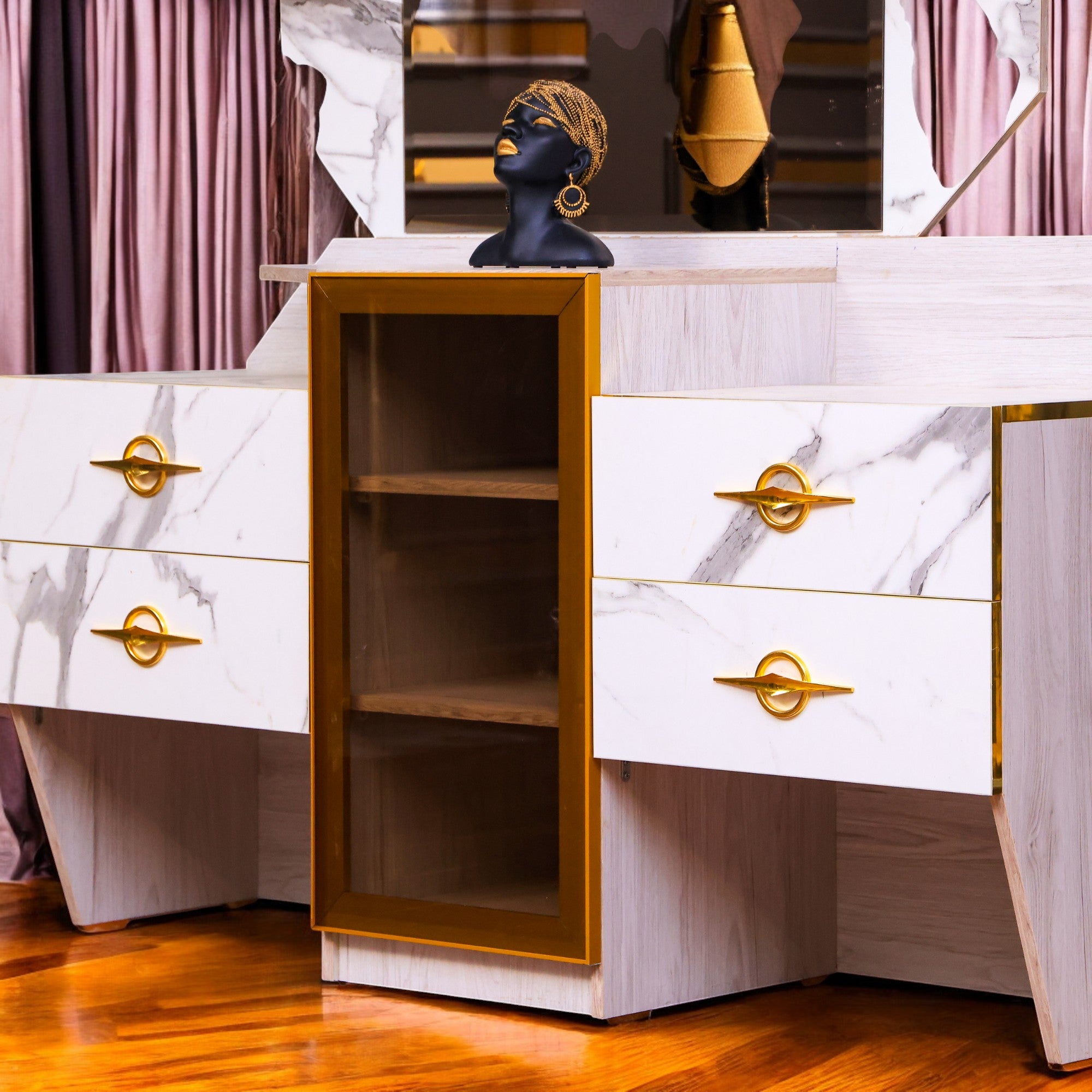 غرفة نوم ماستر 308