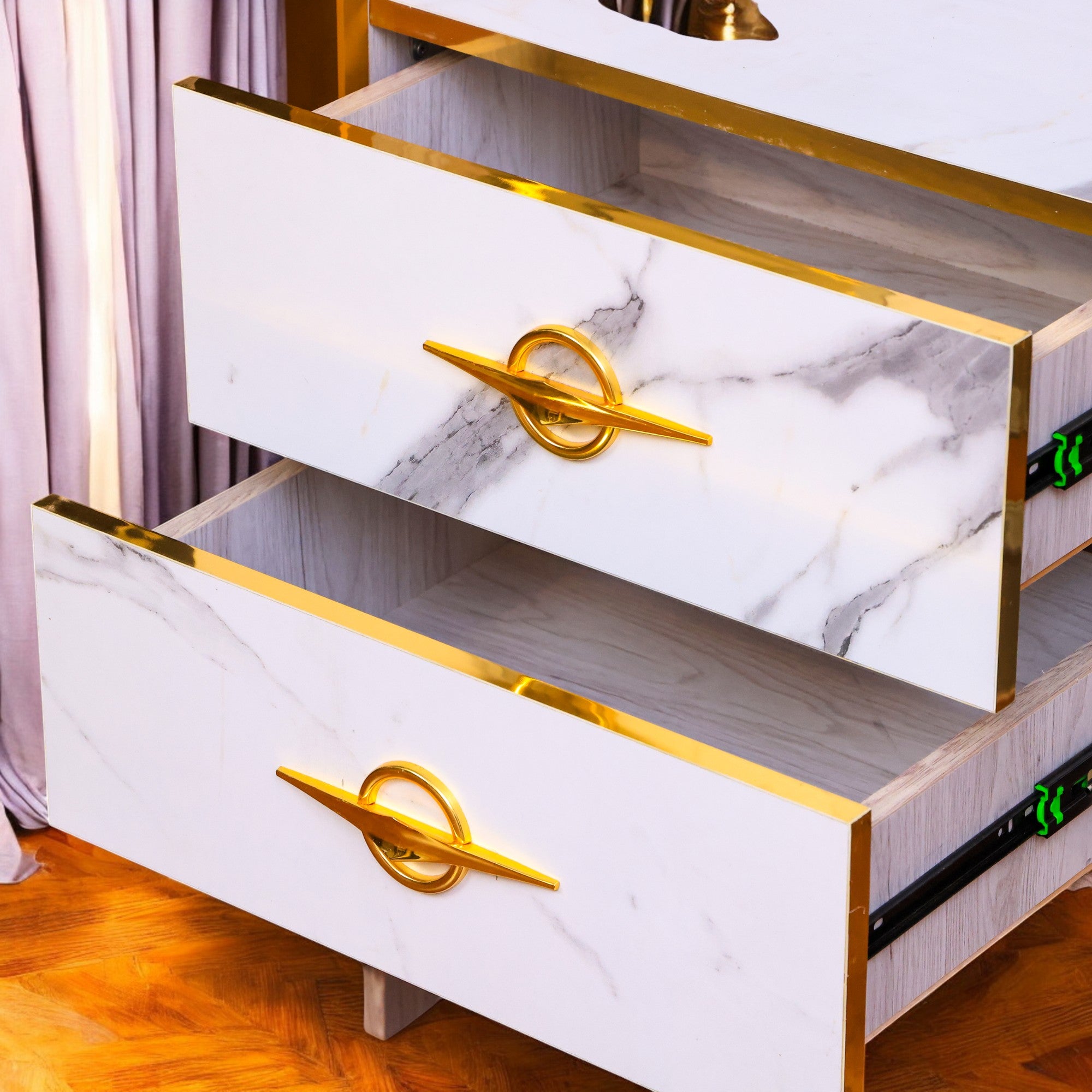 غرفة نوم ماستر 308