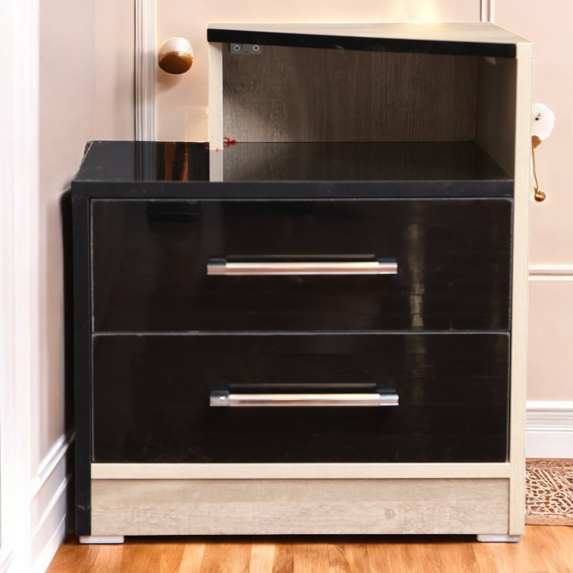 غرفة نوم ماستر 313